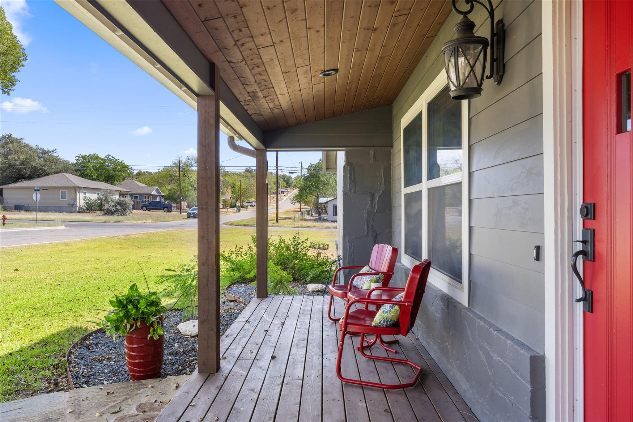 700 5th St, Marble Falls, TX 78654