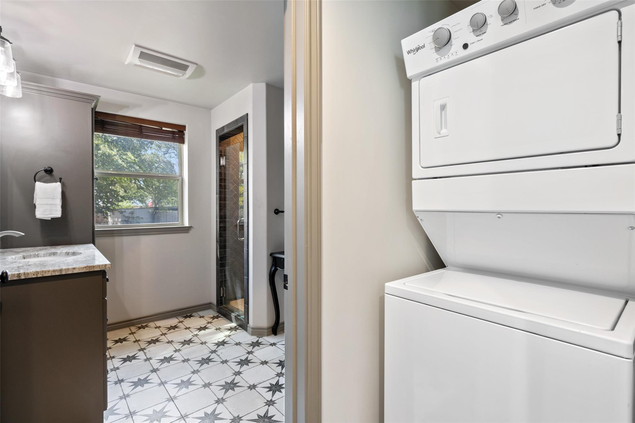 700 5th St, Marble Falls, TX 78654