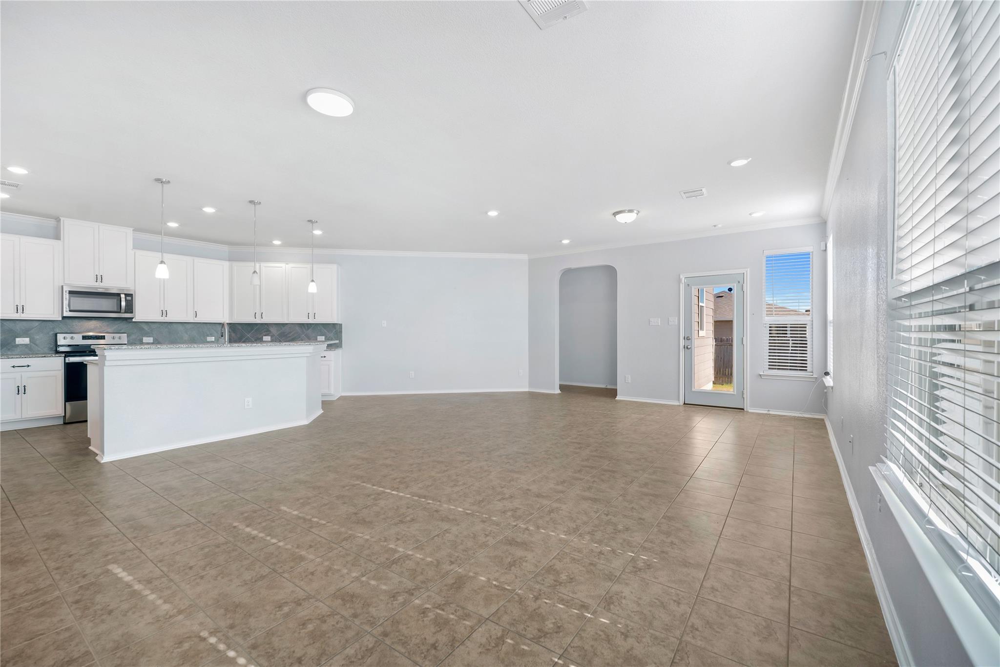 13917 Inaugural St, Manor, TX 78653