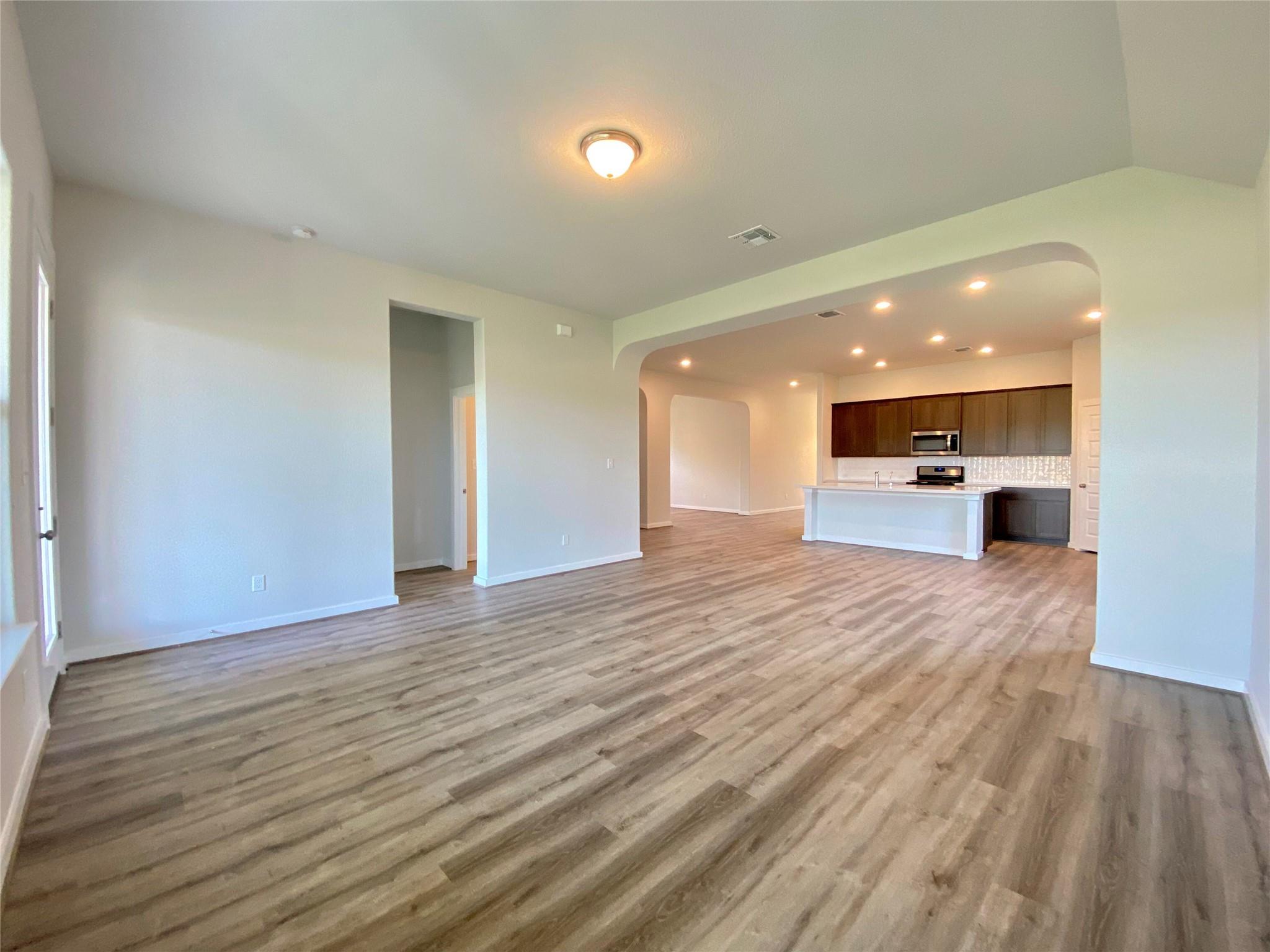 110 Joseph Hawkins Ln, Bastrop, TX 78602