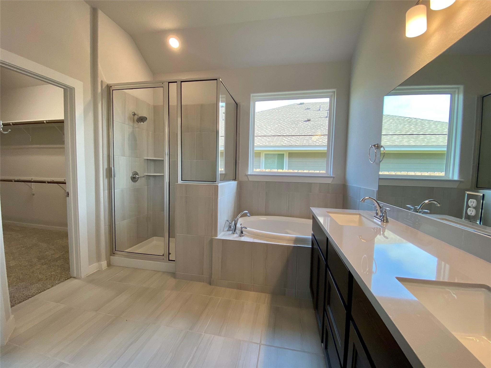 110 Joseph Hawkins Ln, Bastrop, TX 78602