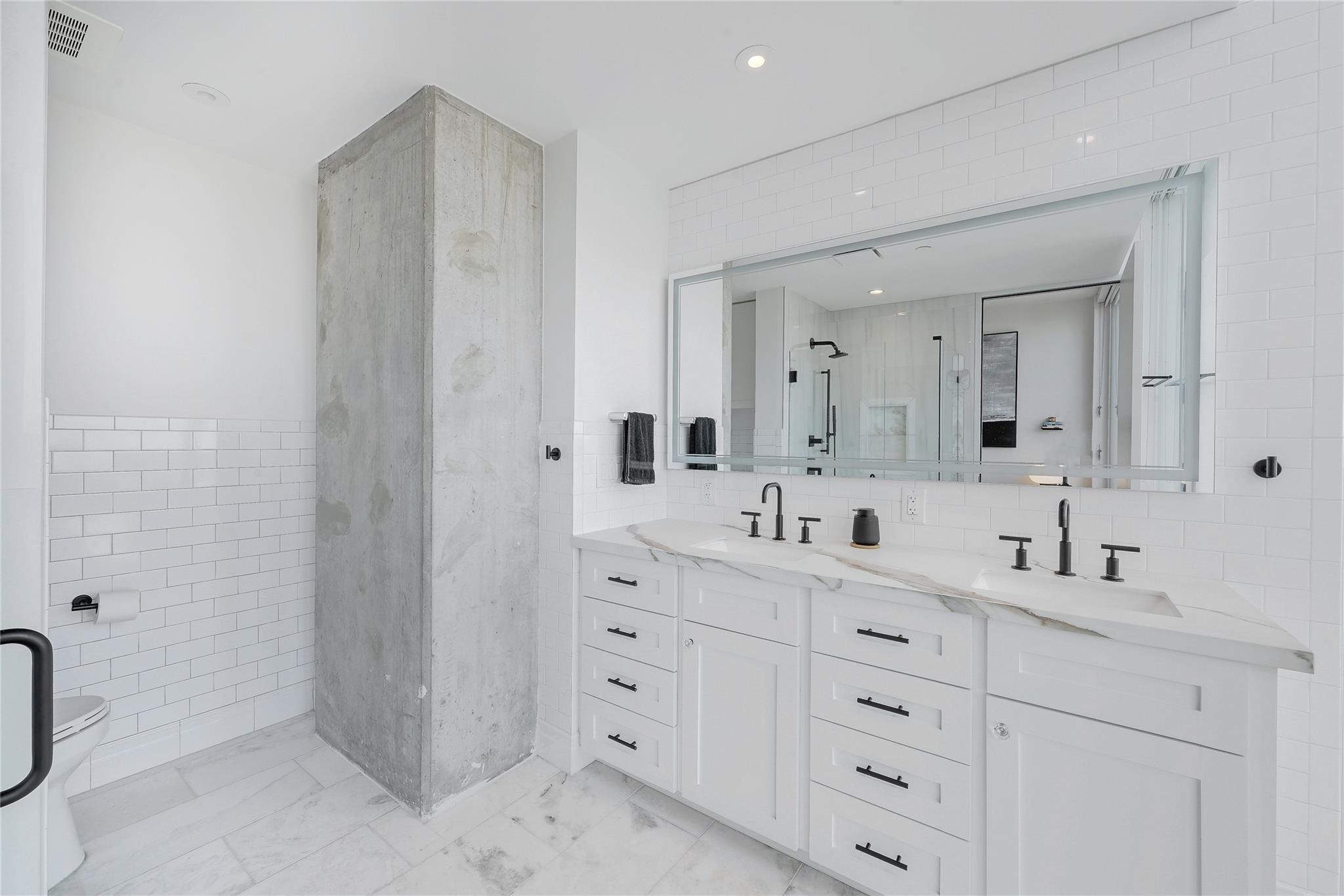 301 West Ave # 2201, Austin, TX 78701