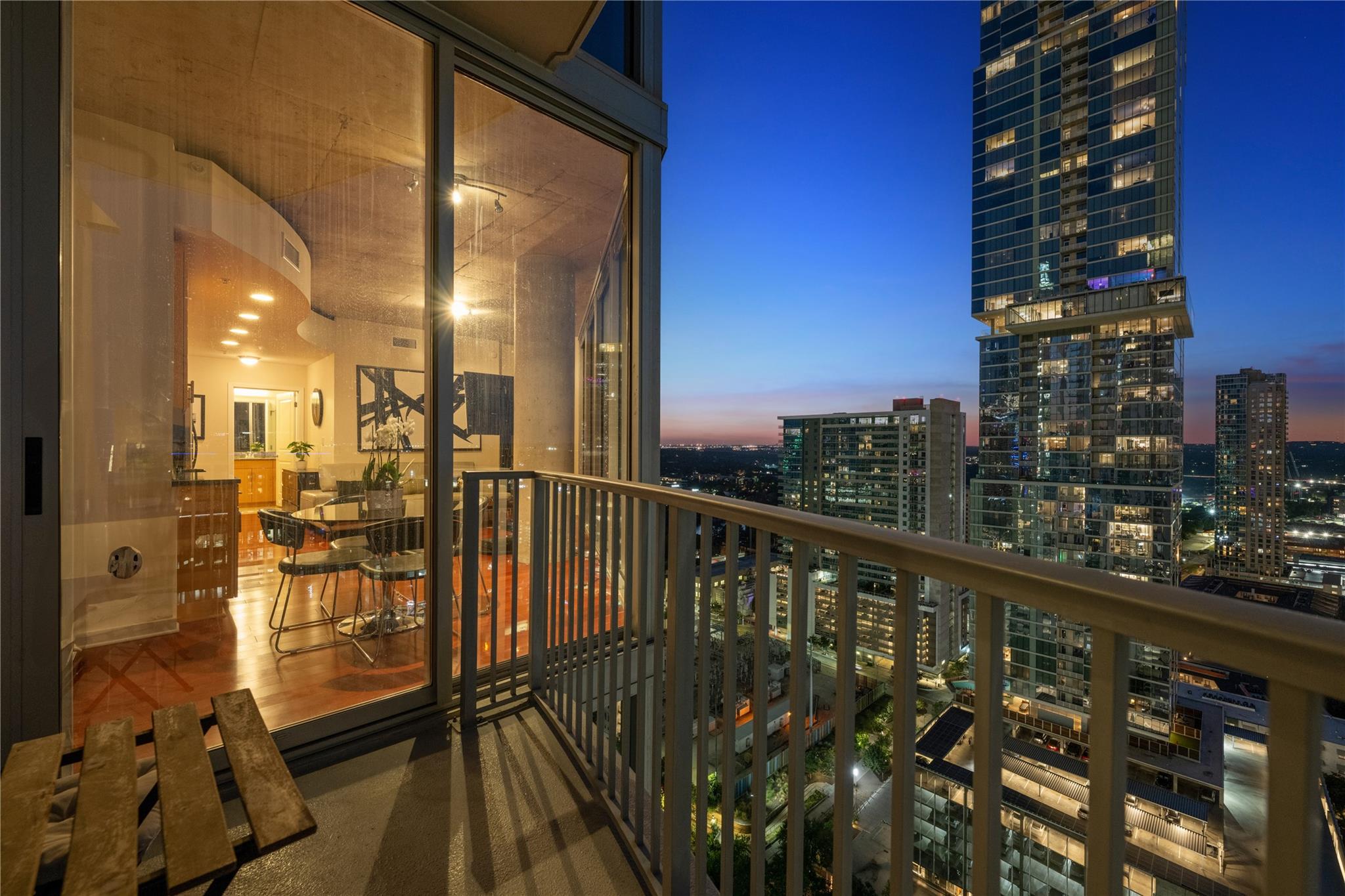 360 Nueces St # 2610, Austin, TX 78701