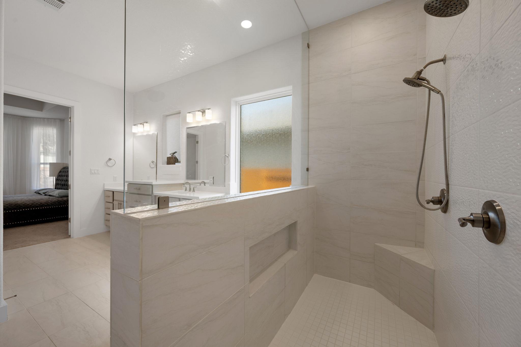 298 Canal Dr, Dripping Springs, TX 78620