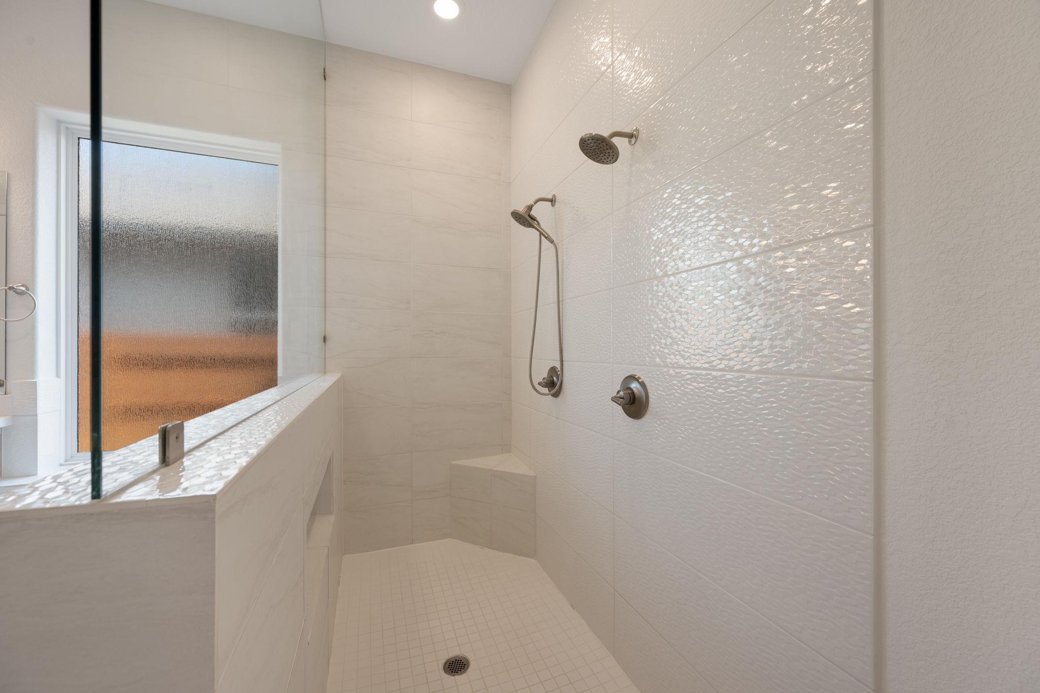 298 Canal Dr, Dripping Springs, TX 78620