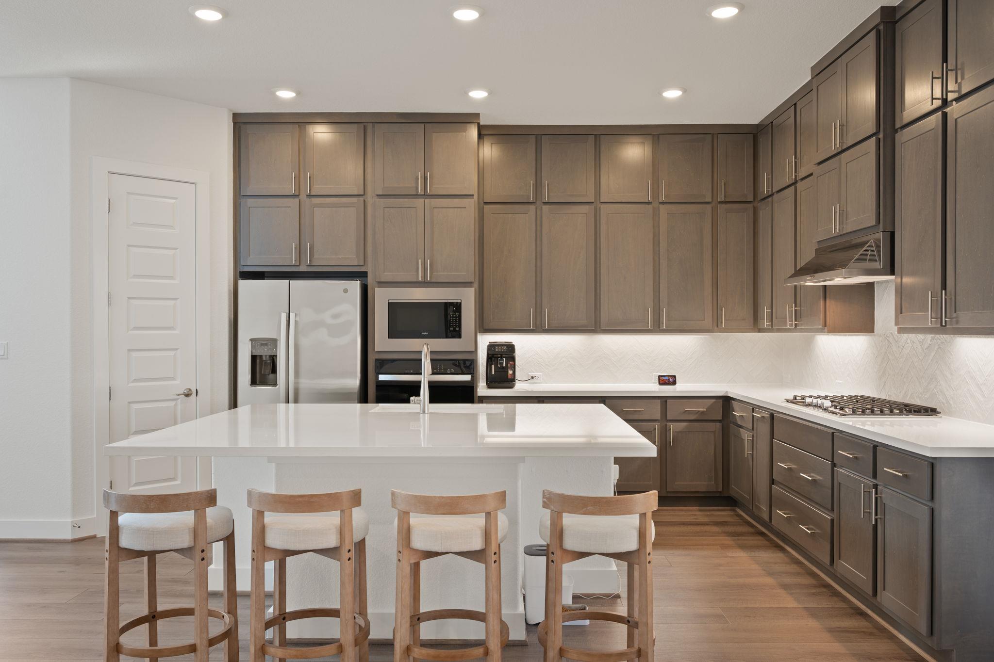 298 Canal Dr, Dripping Springs, TX 78620