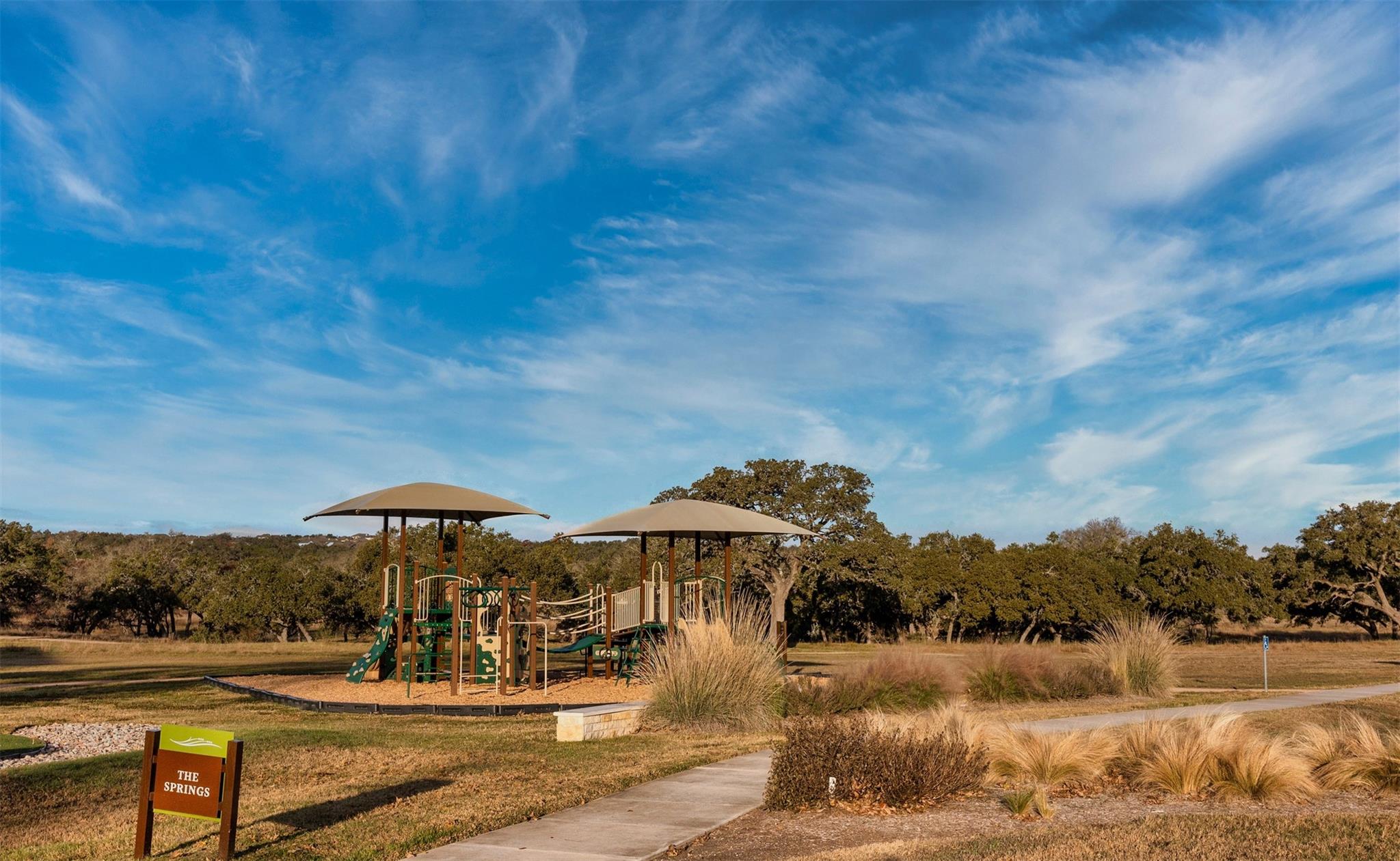 298 Canal Dr, Dripping Springs, TX 78620