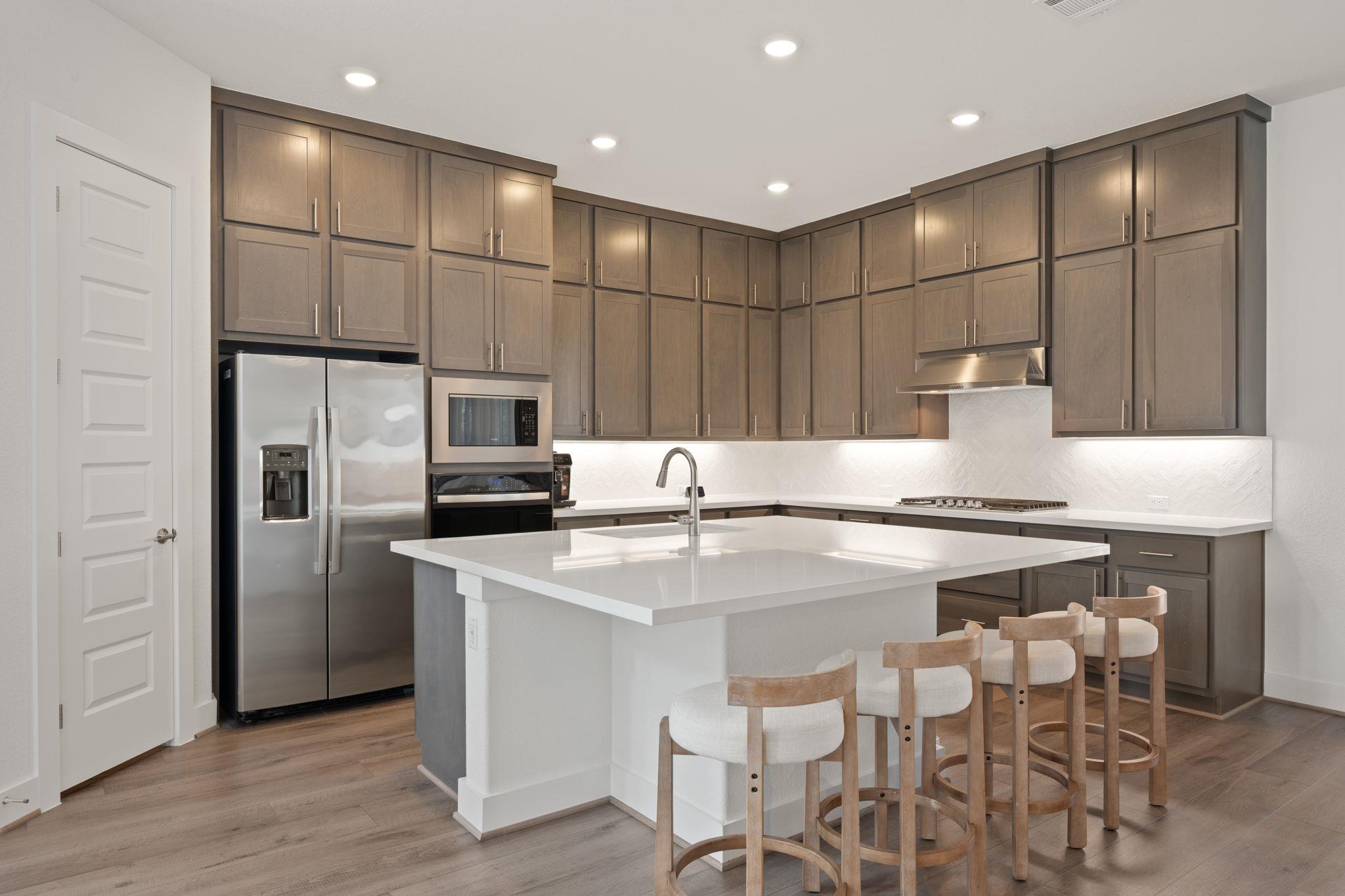 298 Canal Dr, Dripping Springs, TX 78620