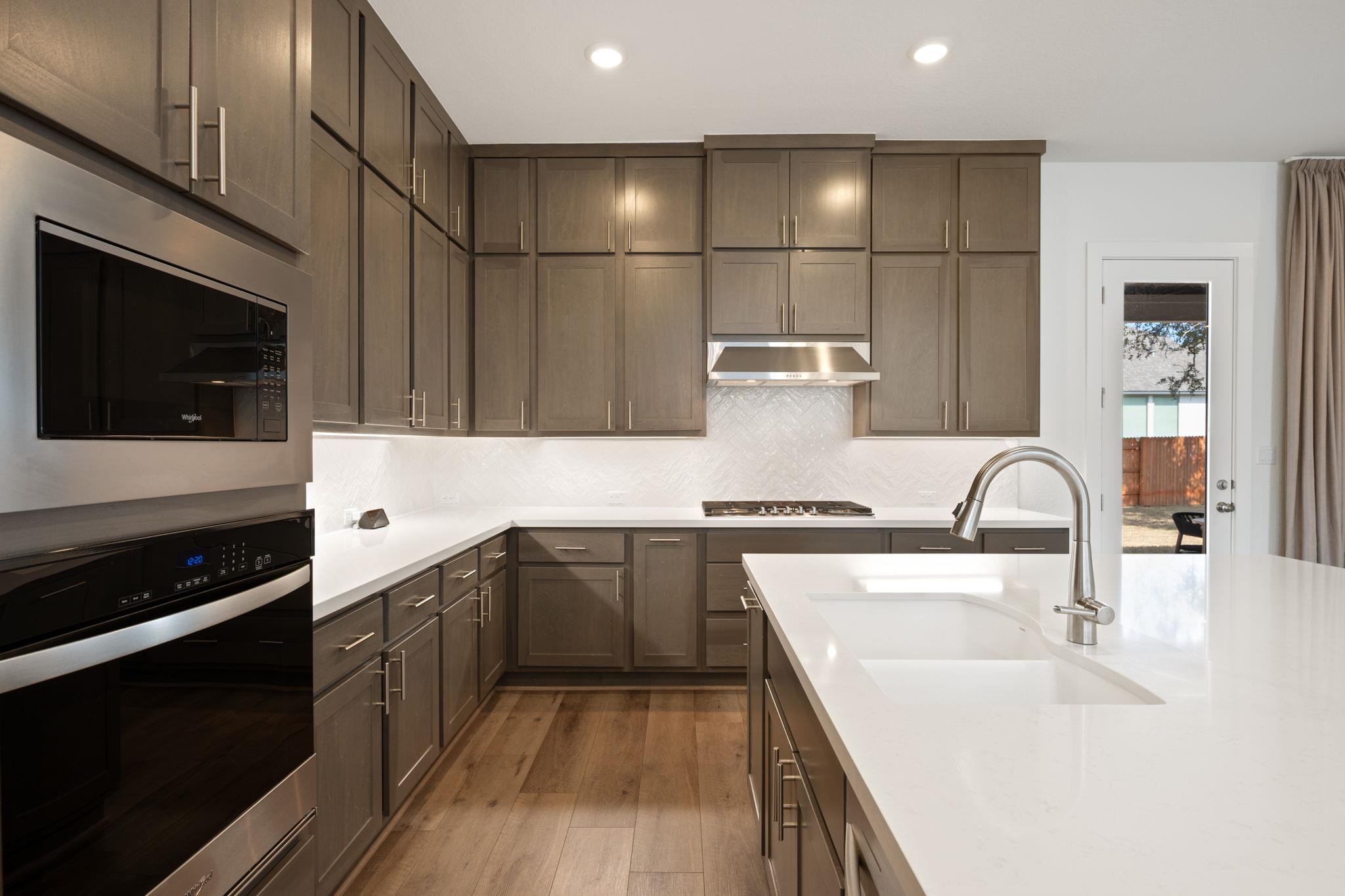 298 Canal Dr, Dripping Springs, TX 78620