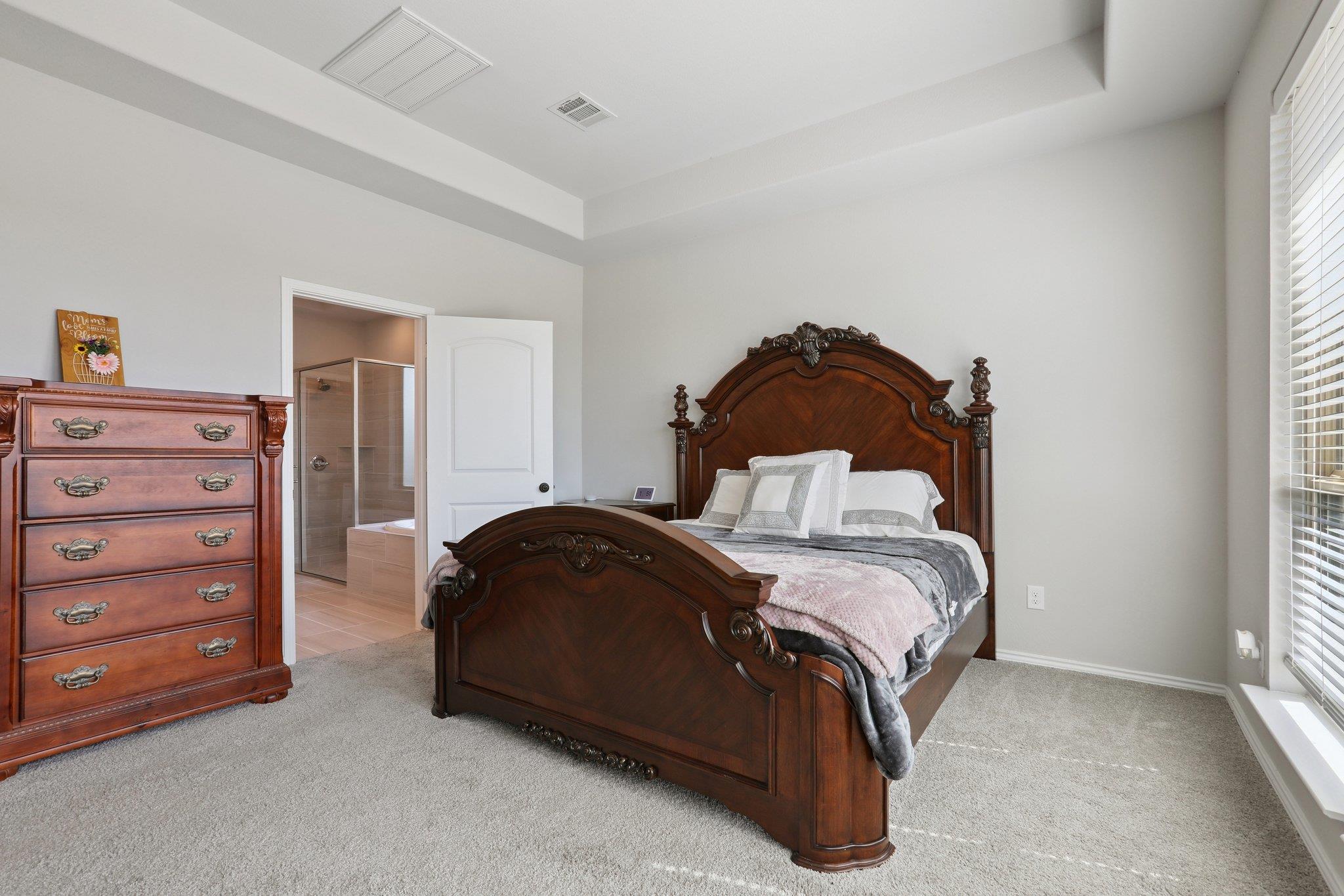 1020 Birchbrooke Dr, Leander, TX 78641