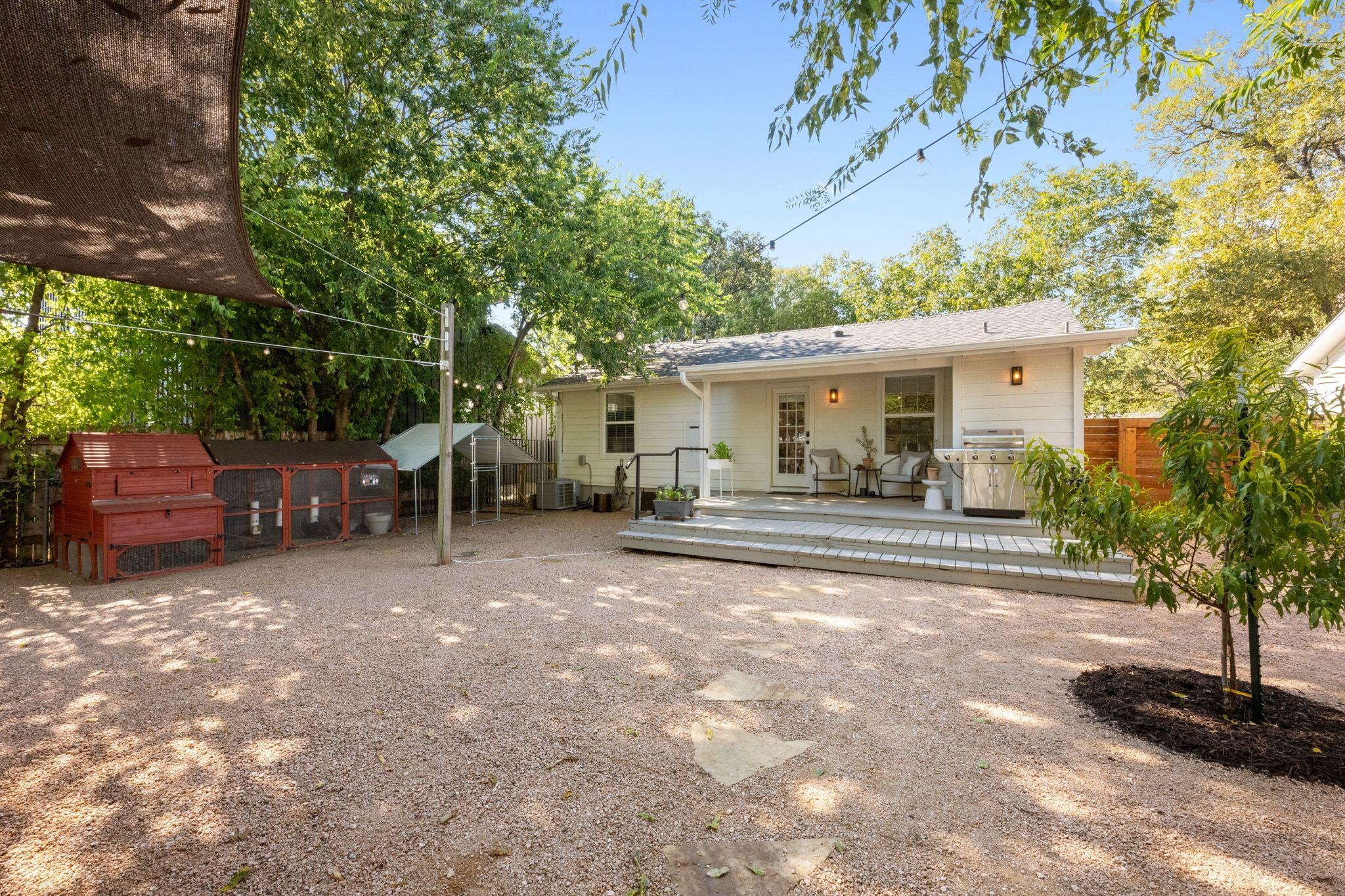 302 Genard St, Austin, TX 78751