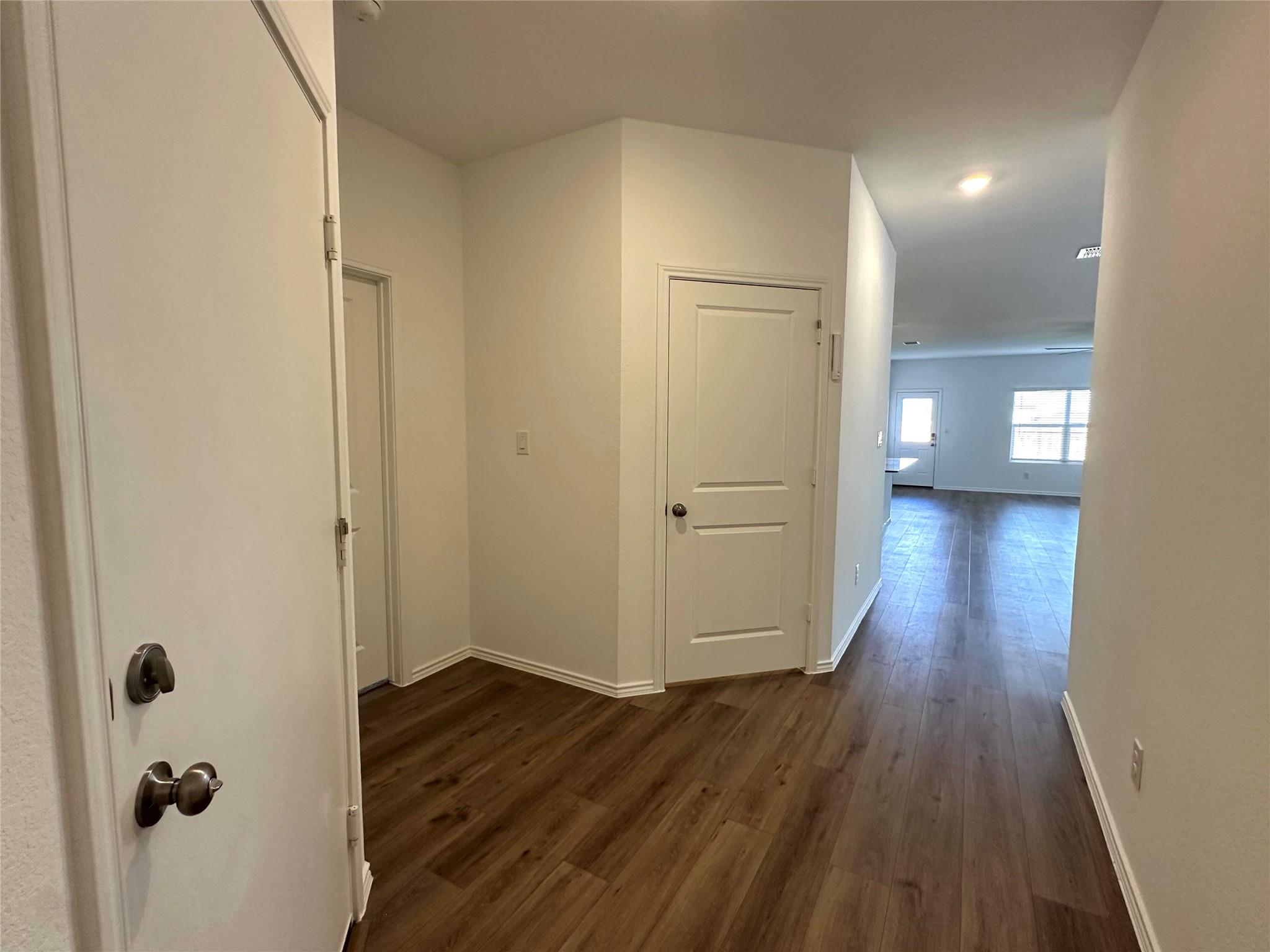 295 Alamito Ave, Kyle, TX 78640