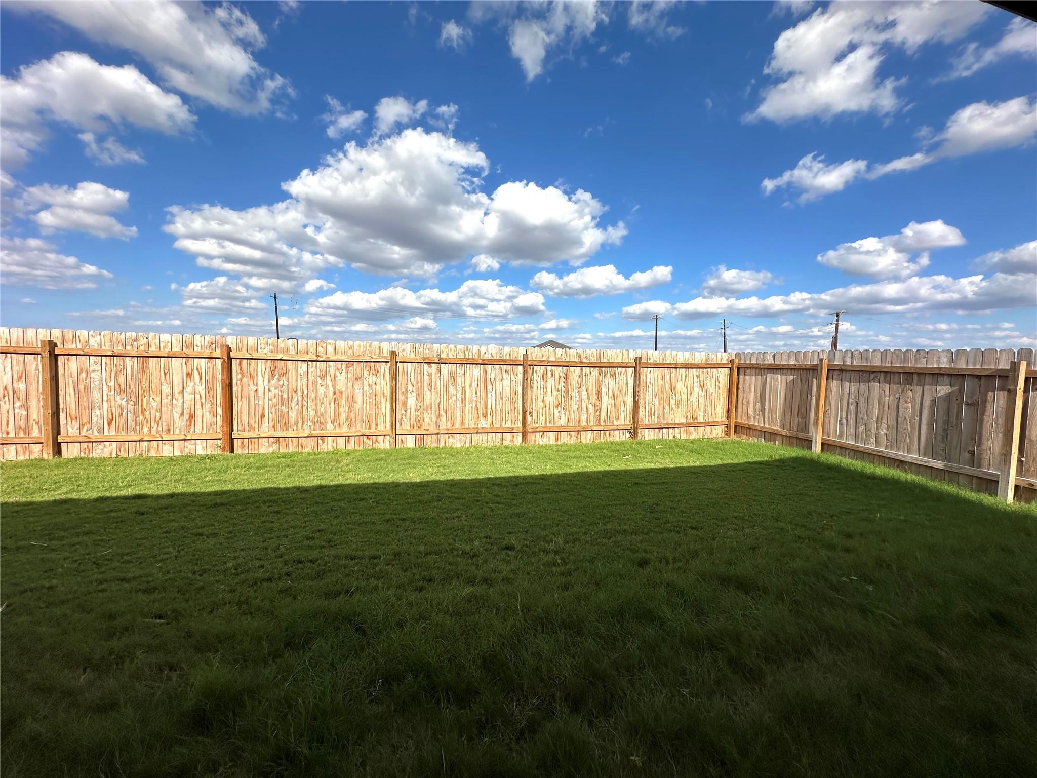 295 Alamito Ave, Kyle, TX 78640