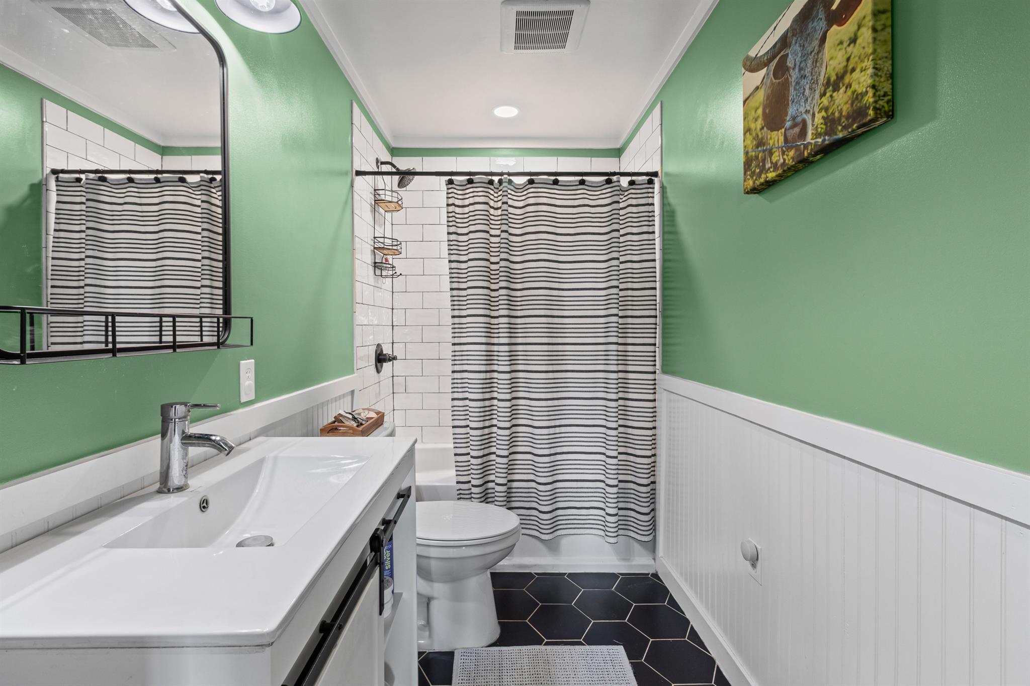 5287 Pettytown Rd, Red Rock, TX 78662