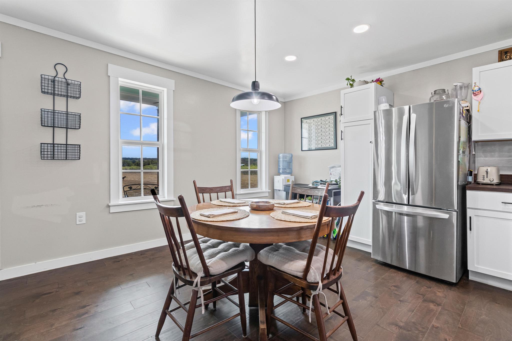 5287 Pettytown Rd, Red Rock, TX 78662