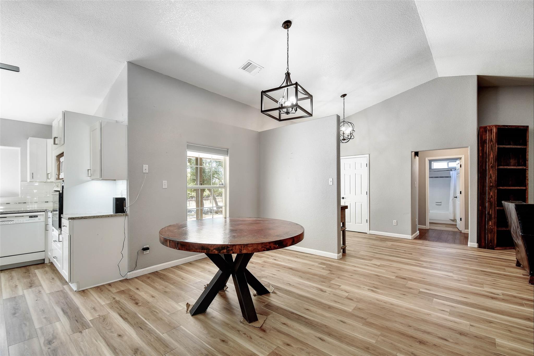 1265 Bob White Dr, Spring Branch, TX 78070