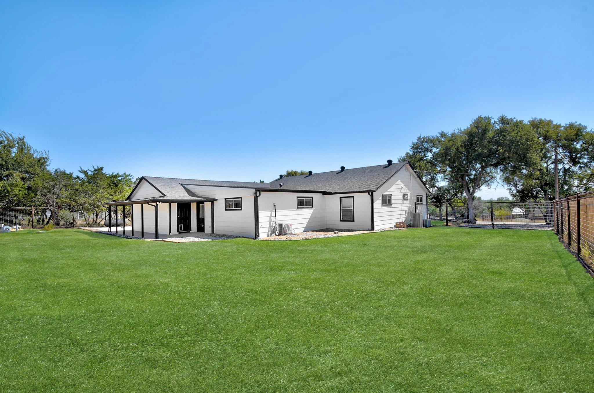 1265 Bob White Dr, Spring Branch, TX 78070