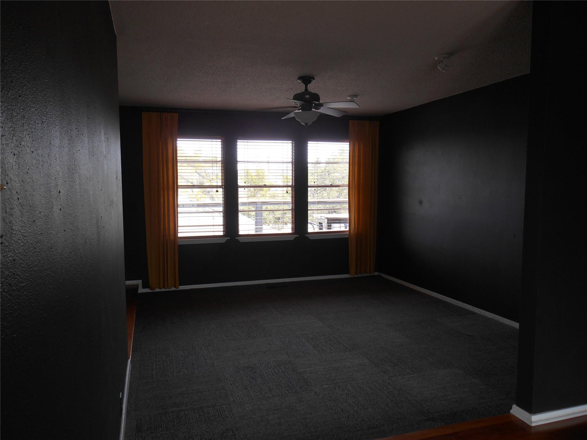 21010 Stillwood Ct, Lago Vista, TX 78645