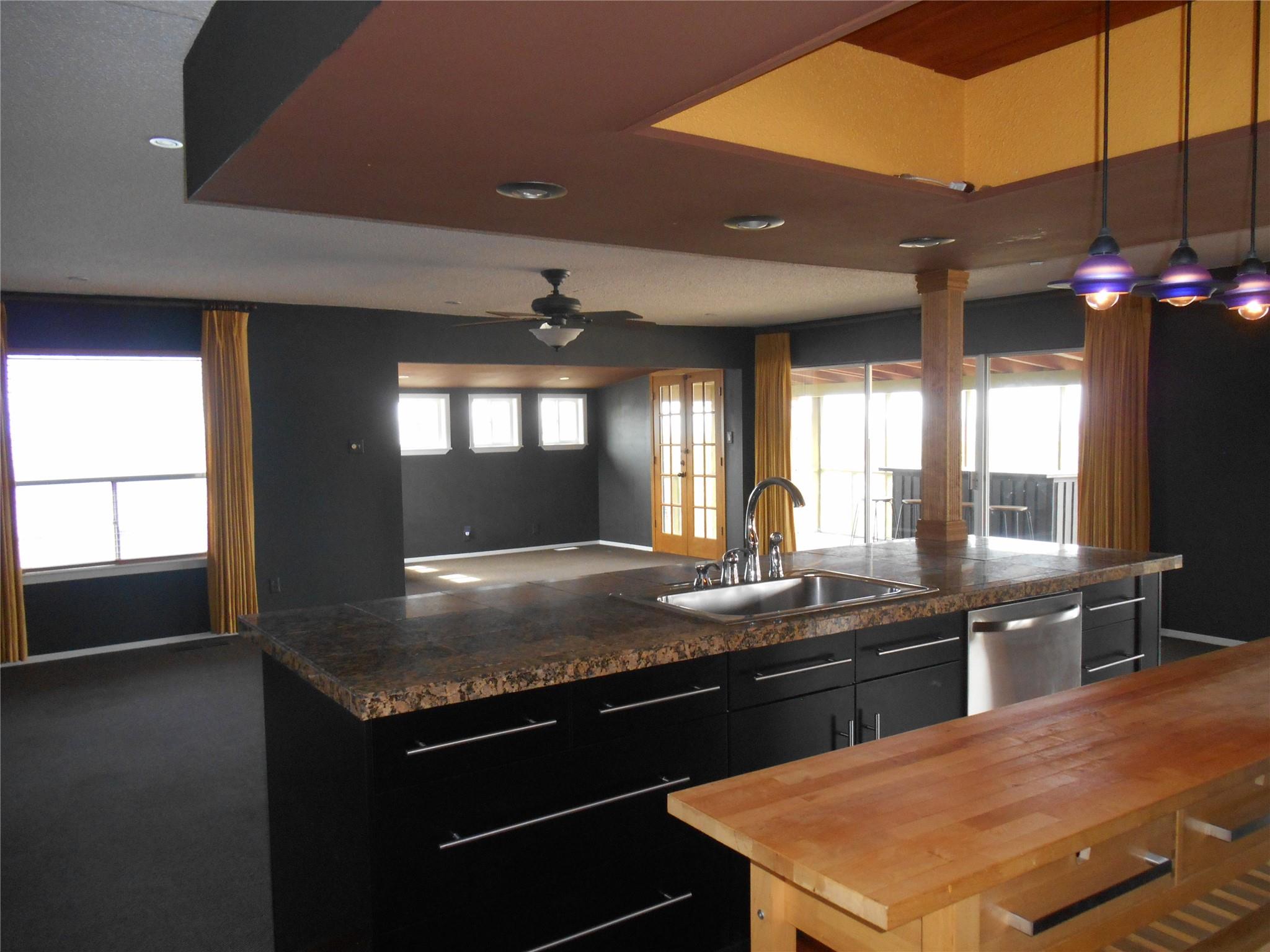 21010 Stillwood Ct, Lago Vista, TX 78645