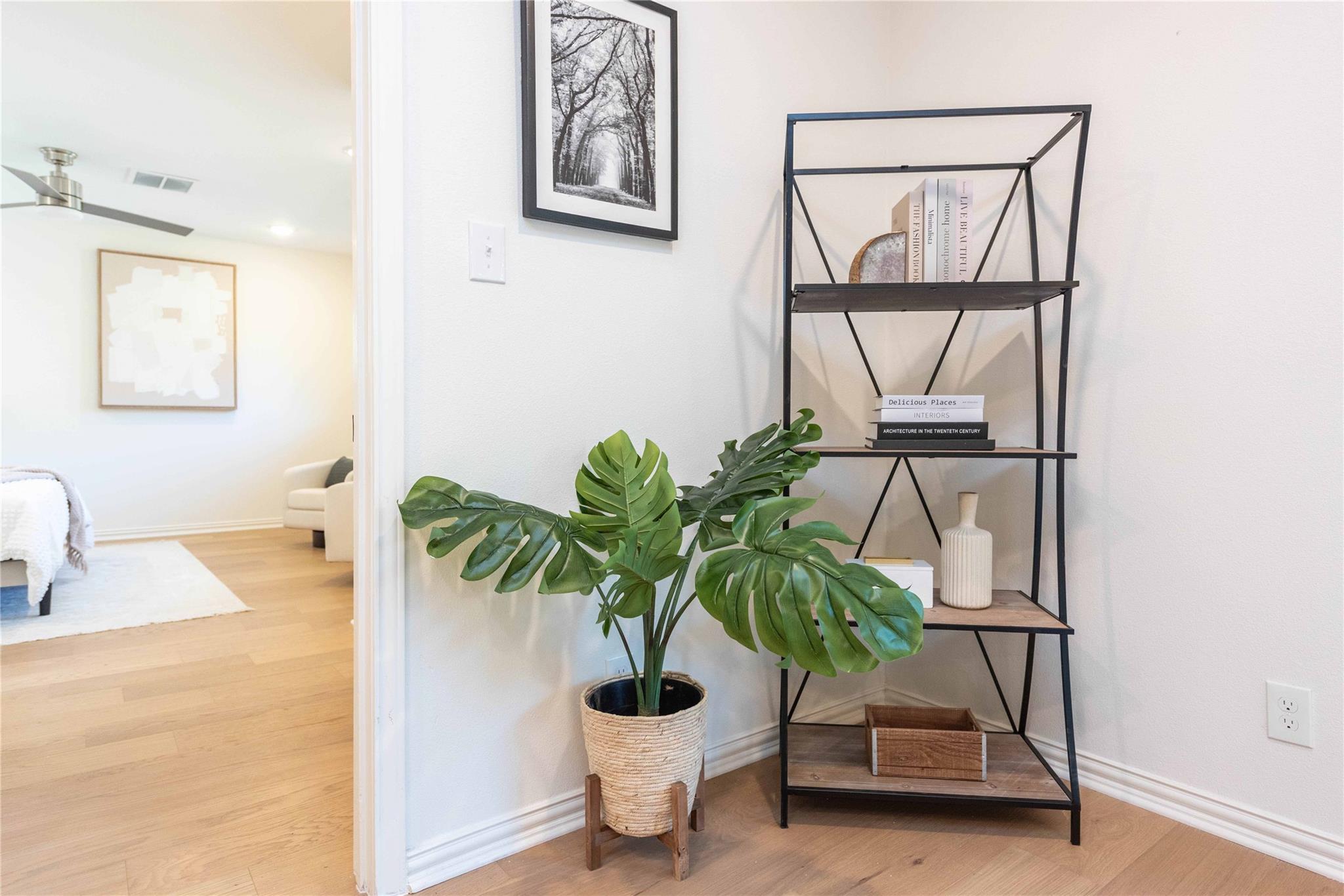 8101 Parkdale Dr, Austin, TX 78757