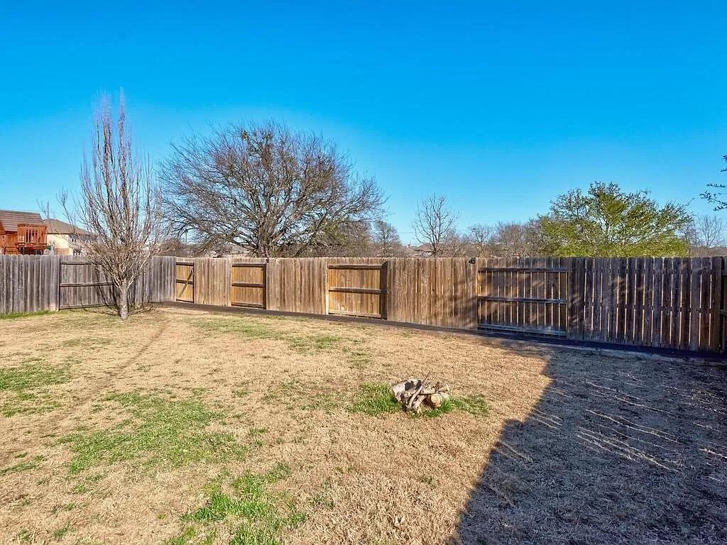 8217 Reggio St, Round Rock, TX 78665