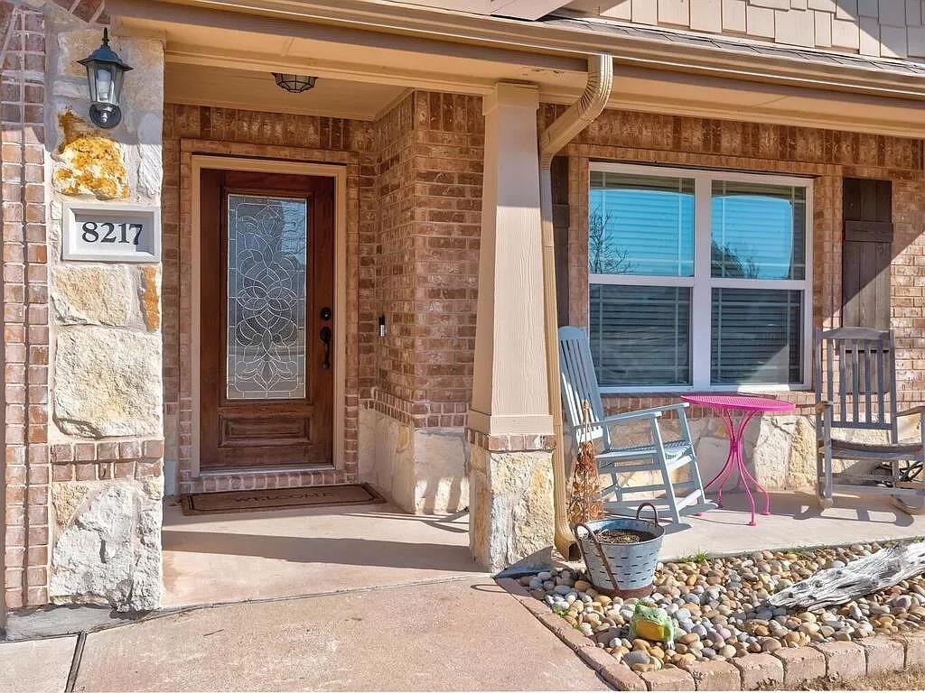 8217 Reggio St, Round Rock, TX 78665