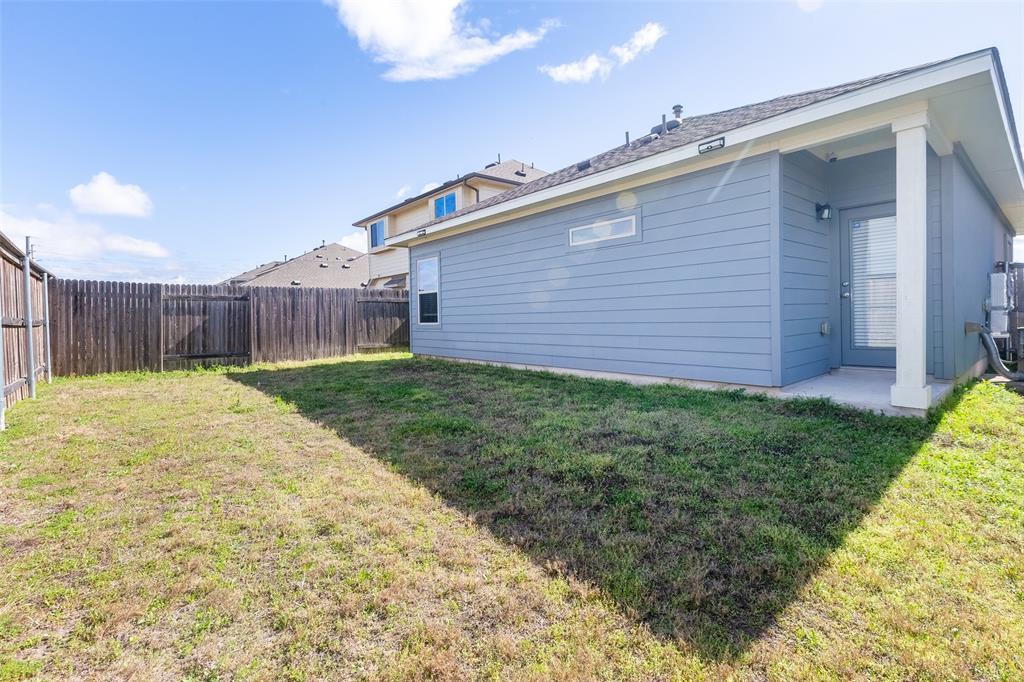658 Nautical Loop Loop, Kyle, TX 78640