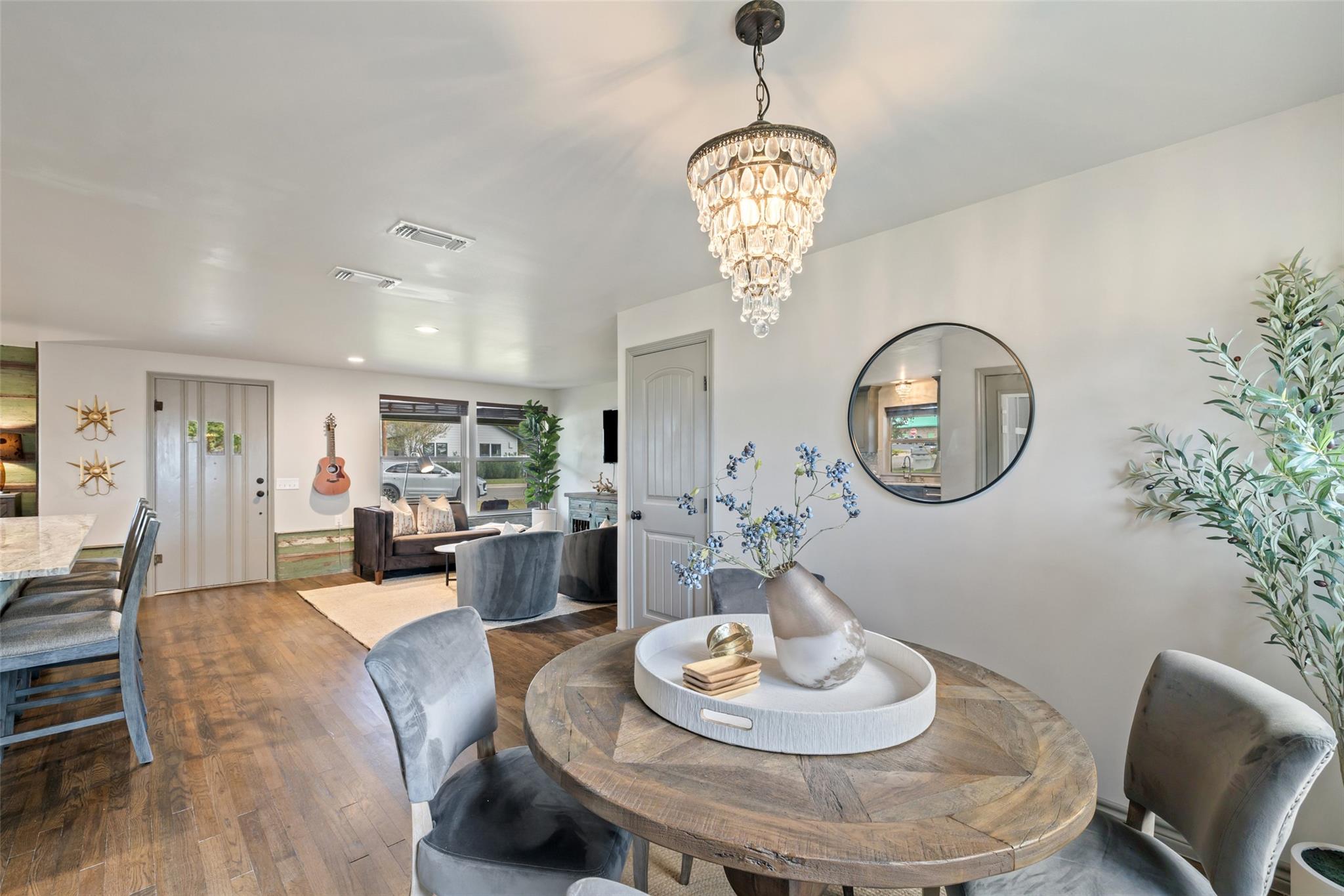 700 5th St, Marble Falls, TX 78654