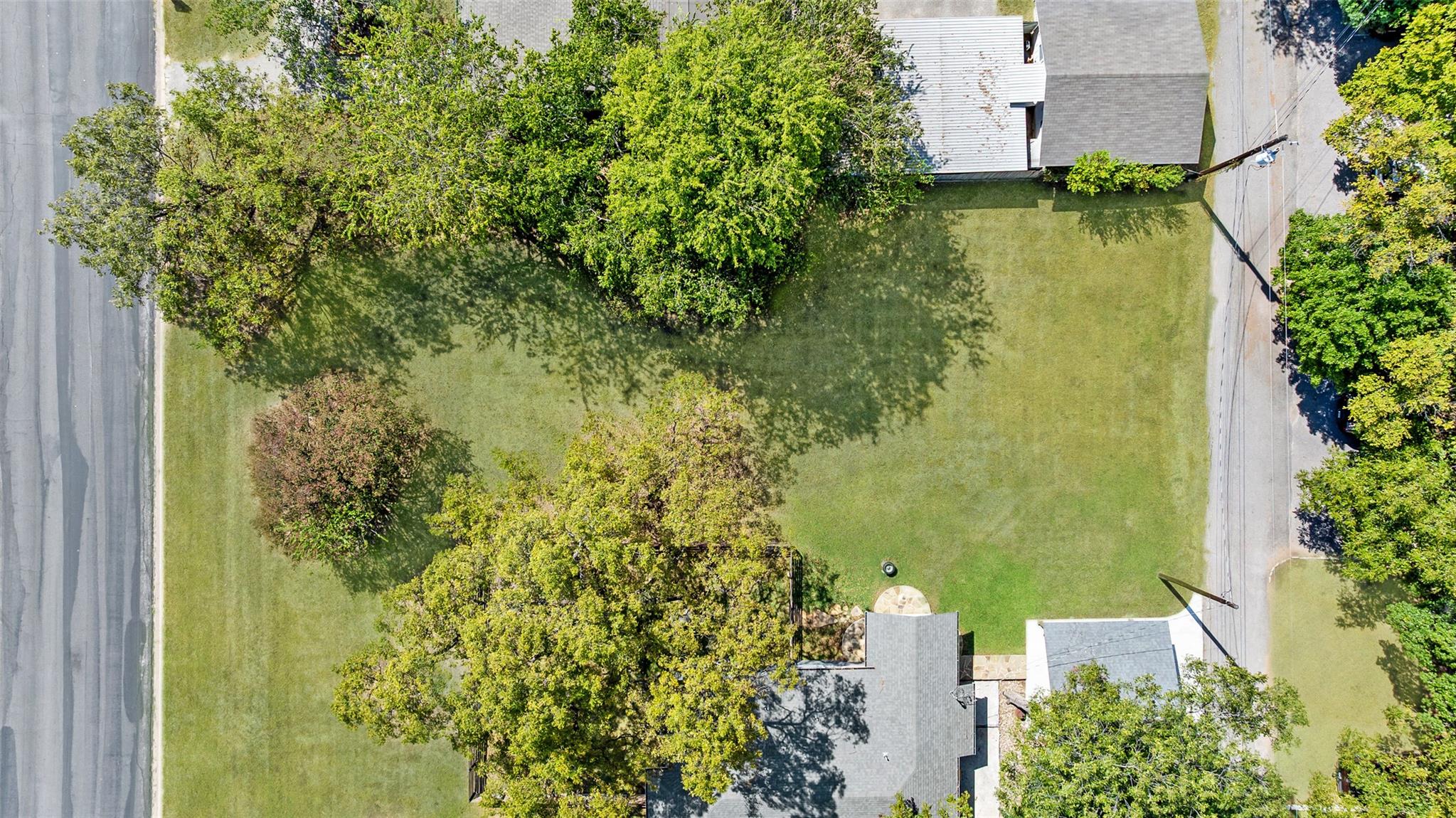 700 5th St, Marble Falls, TX 78654