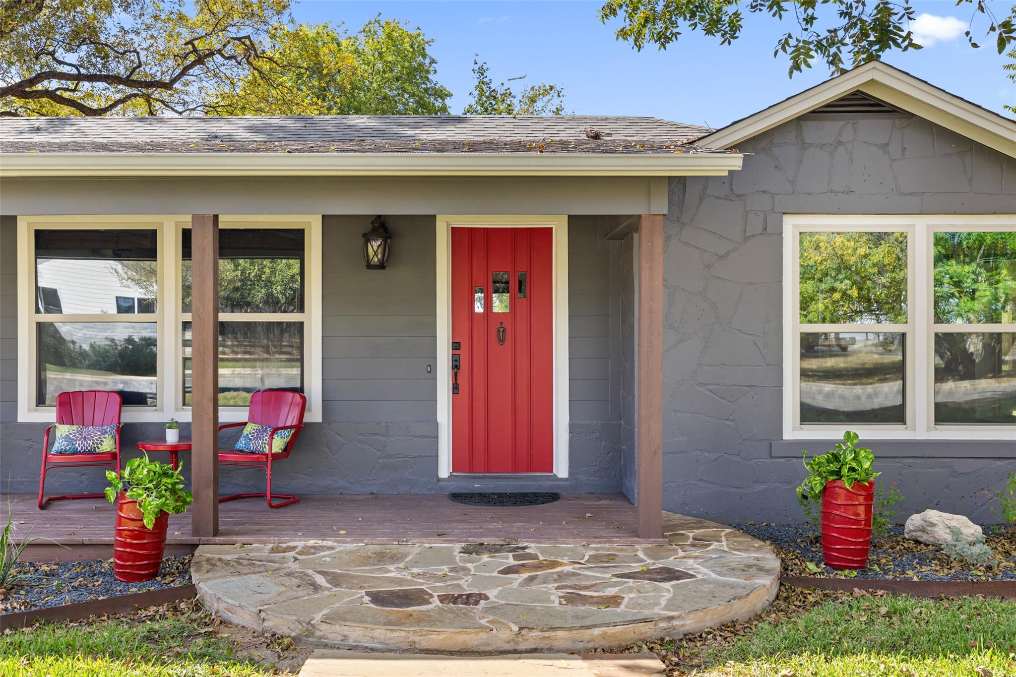 700 5th St, Marble Falls, TX 78654