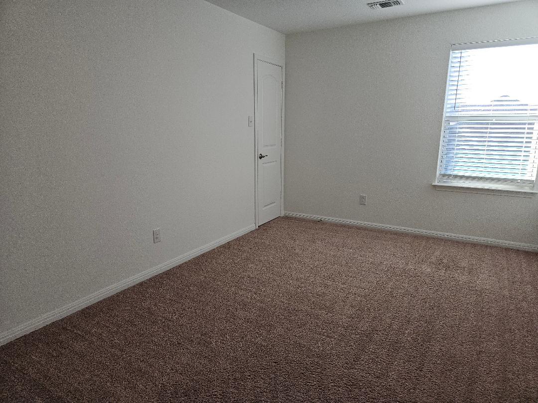 18412 Speculator Ln, Elgin, TX 78621