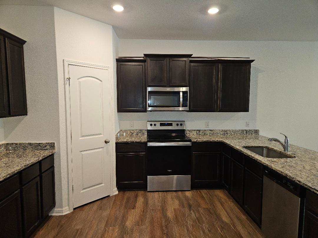 18412 Speculator Ln, Elgin, TX 78621