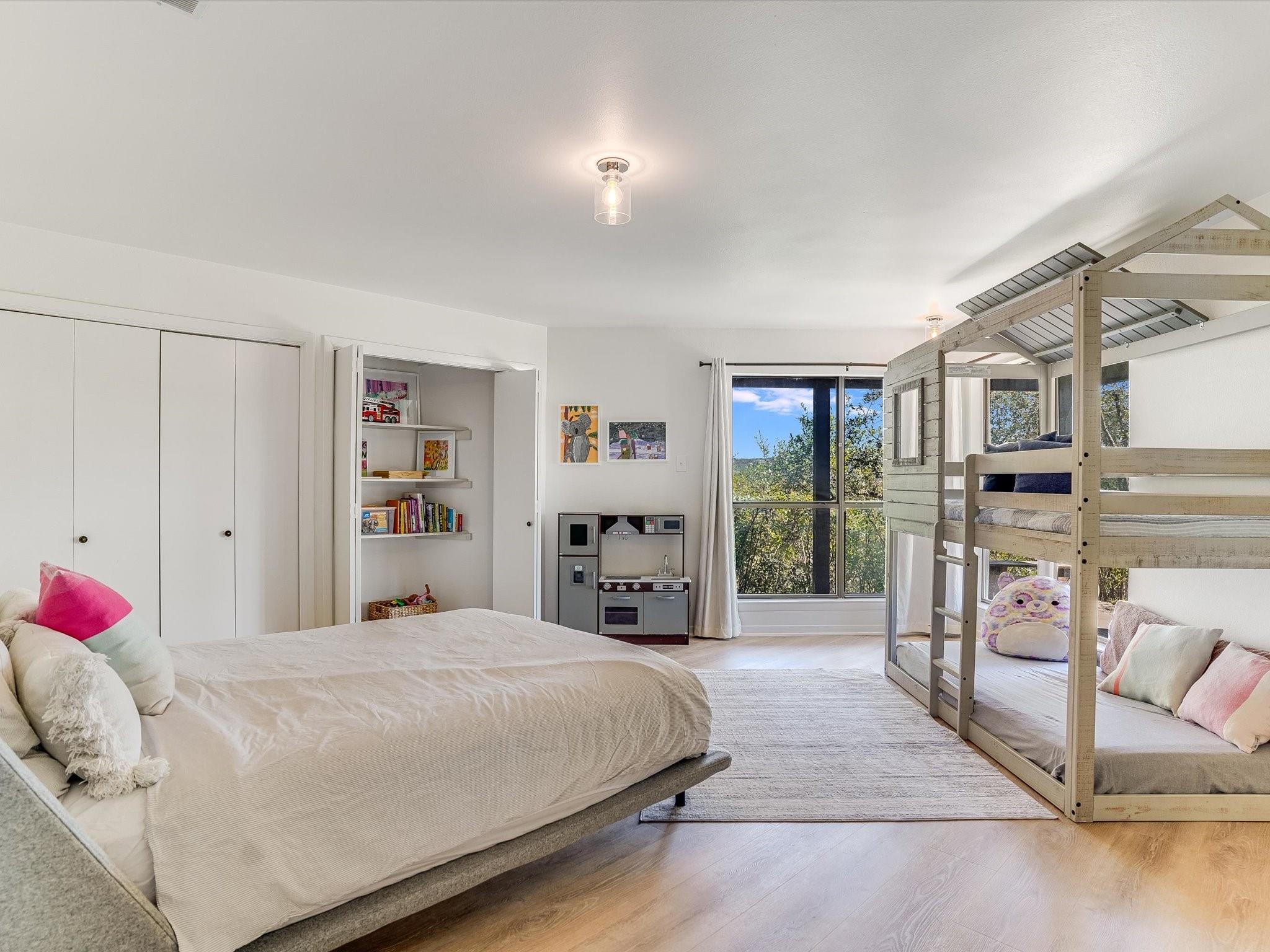 1302 Wild Basin Ldg, Austin, TX 78746