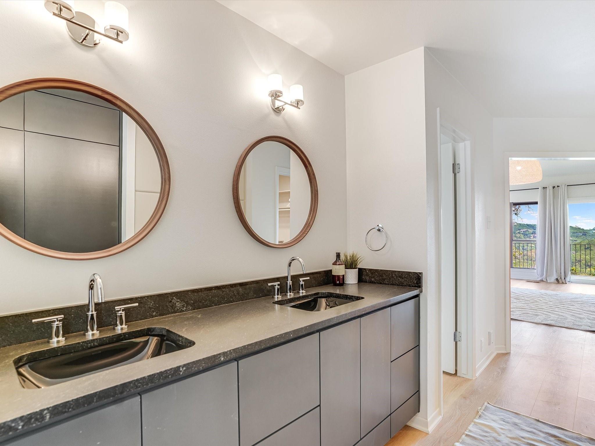 1302 Wild Basin Ldg, Austin, TX 78746