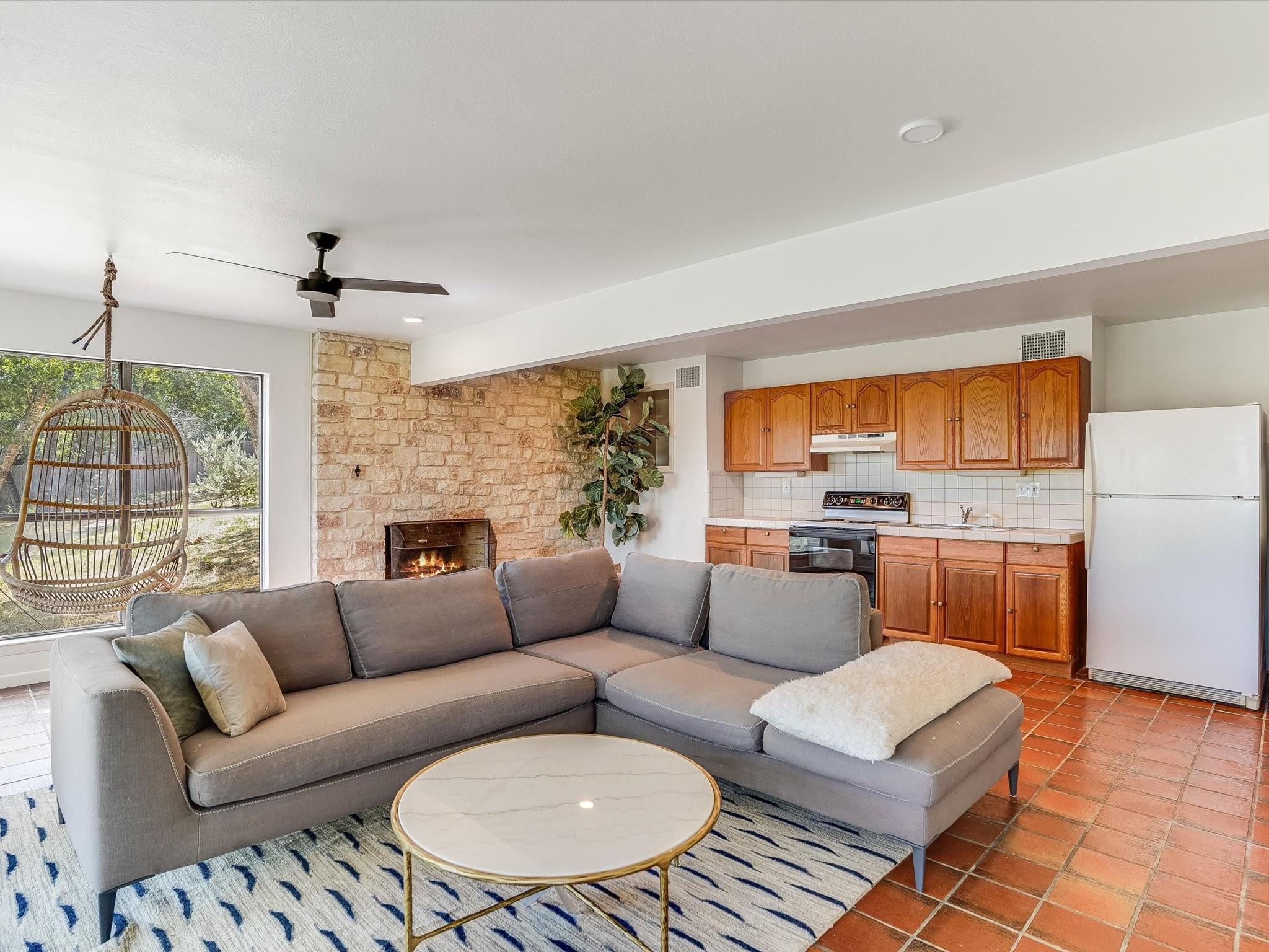 1302 Wild Basin Ldg, Austin, TX 78746