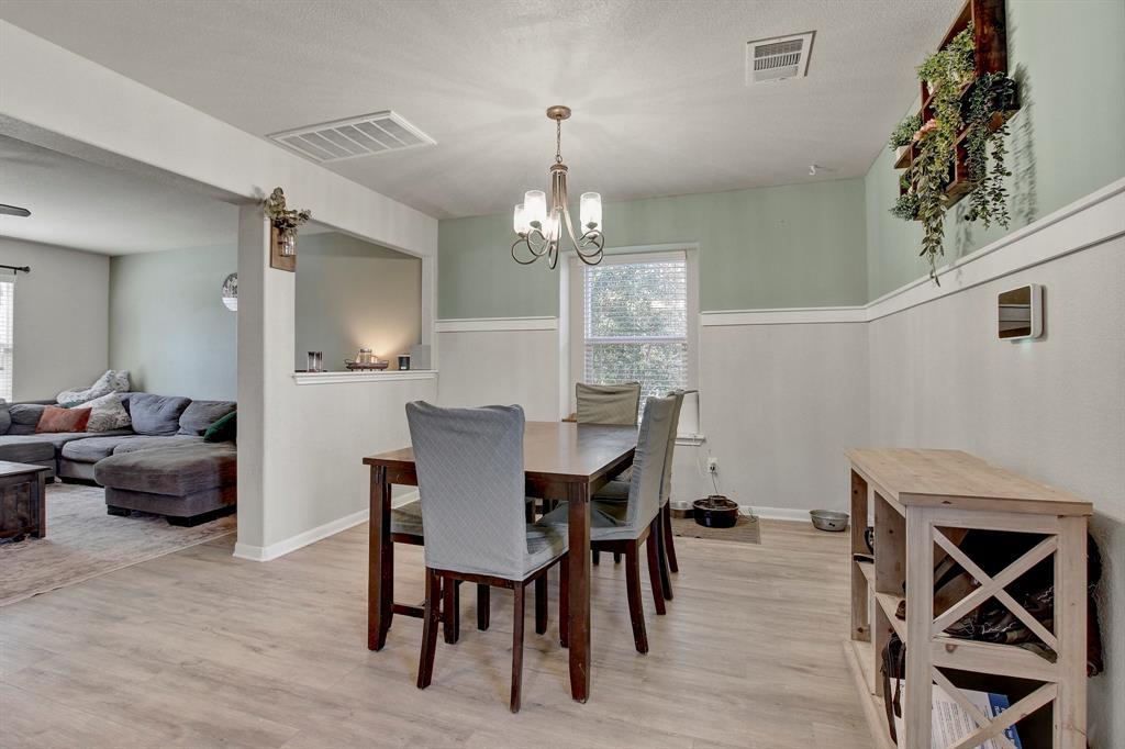 215 Wild Cat Dr, Bastrop, TX 78602