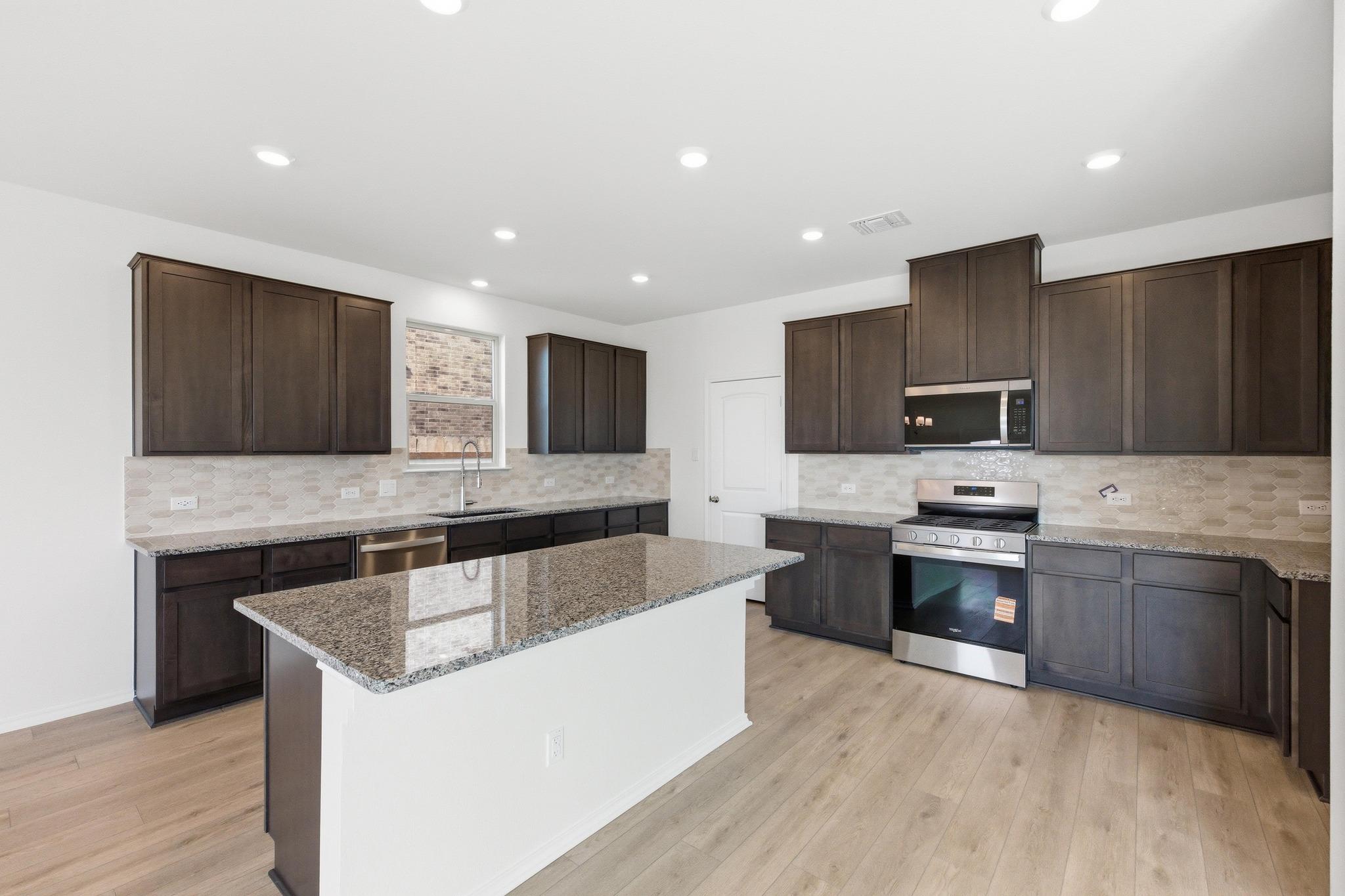 5009 Mozzafiato Ln, Round Rock, TX 78665