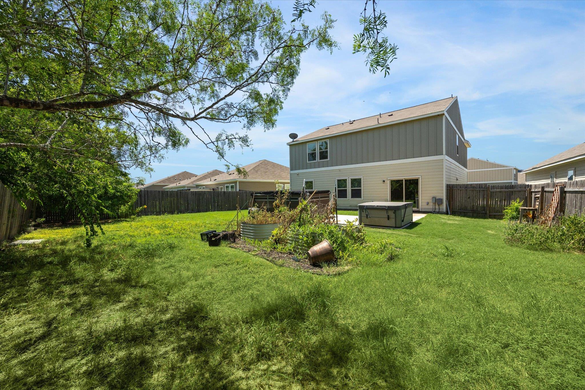 6320 Routenburn St, Austin, TX 78754