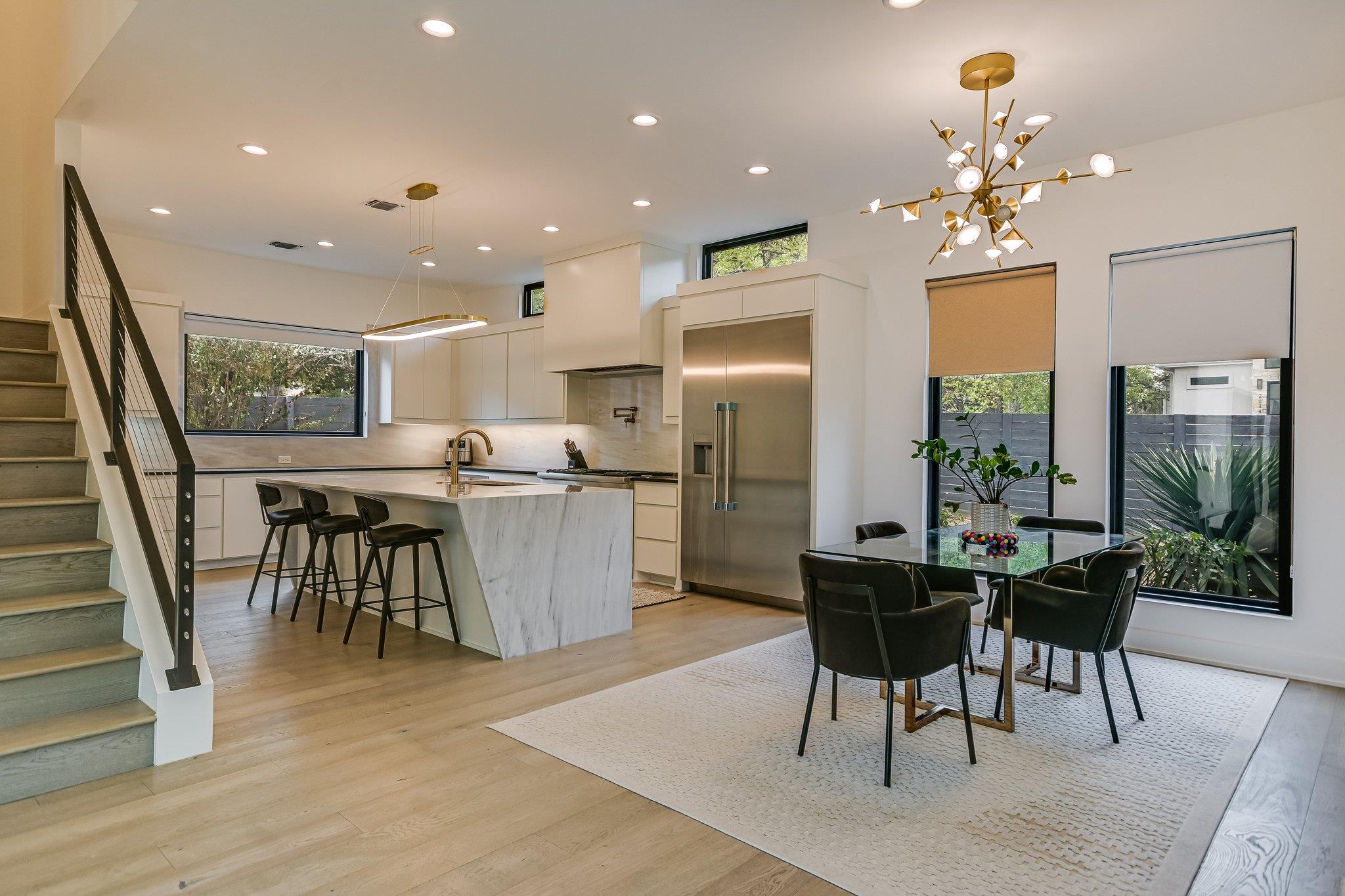 2015 De Verne St, Austin, TX 78704