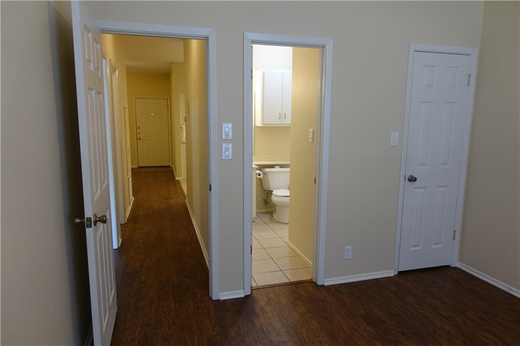 106 E 30th St # 206, Austin, TX 78705