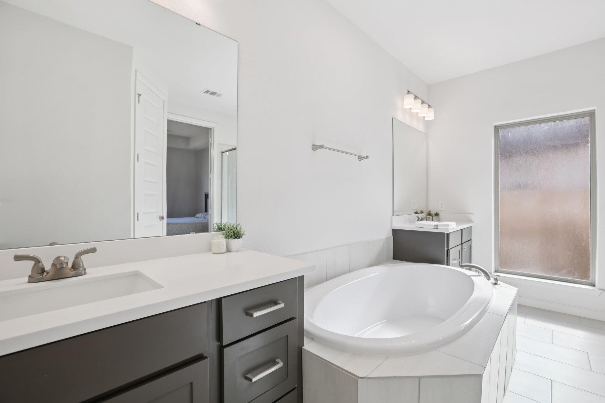 1140 Bryson Ridge Trl, Leander, TX 78641