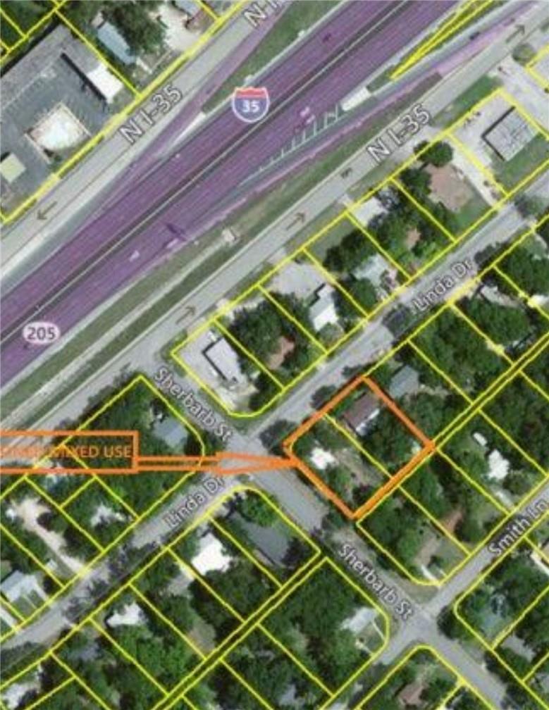 302 Linda Dr, San Marcos, TX 78666