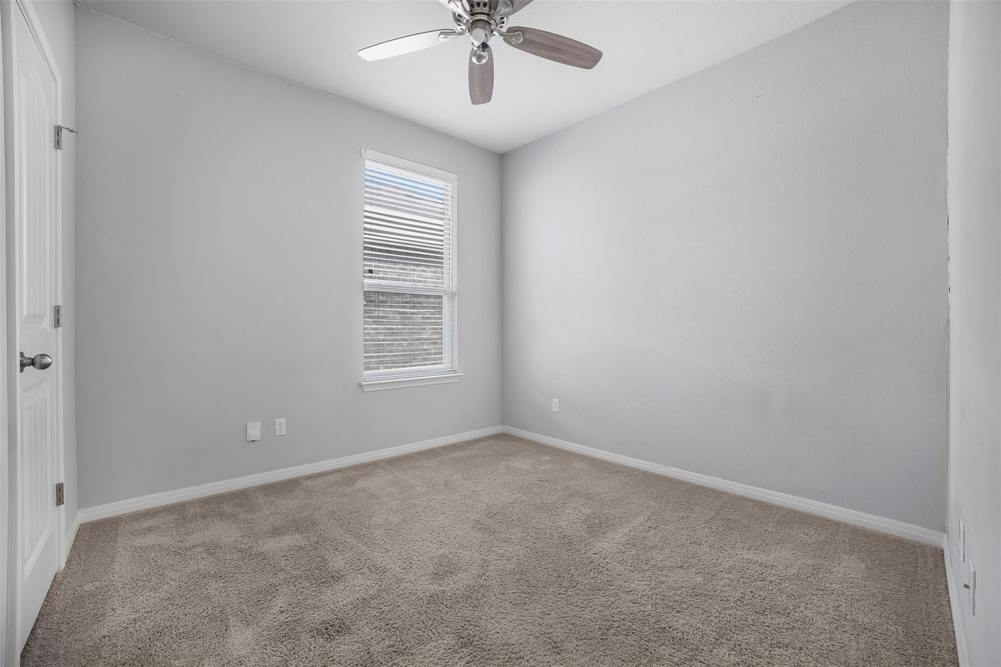 925 Centerra Hills Cir, Round Rock, TX 78665