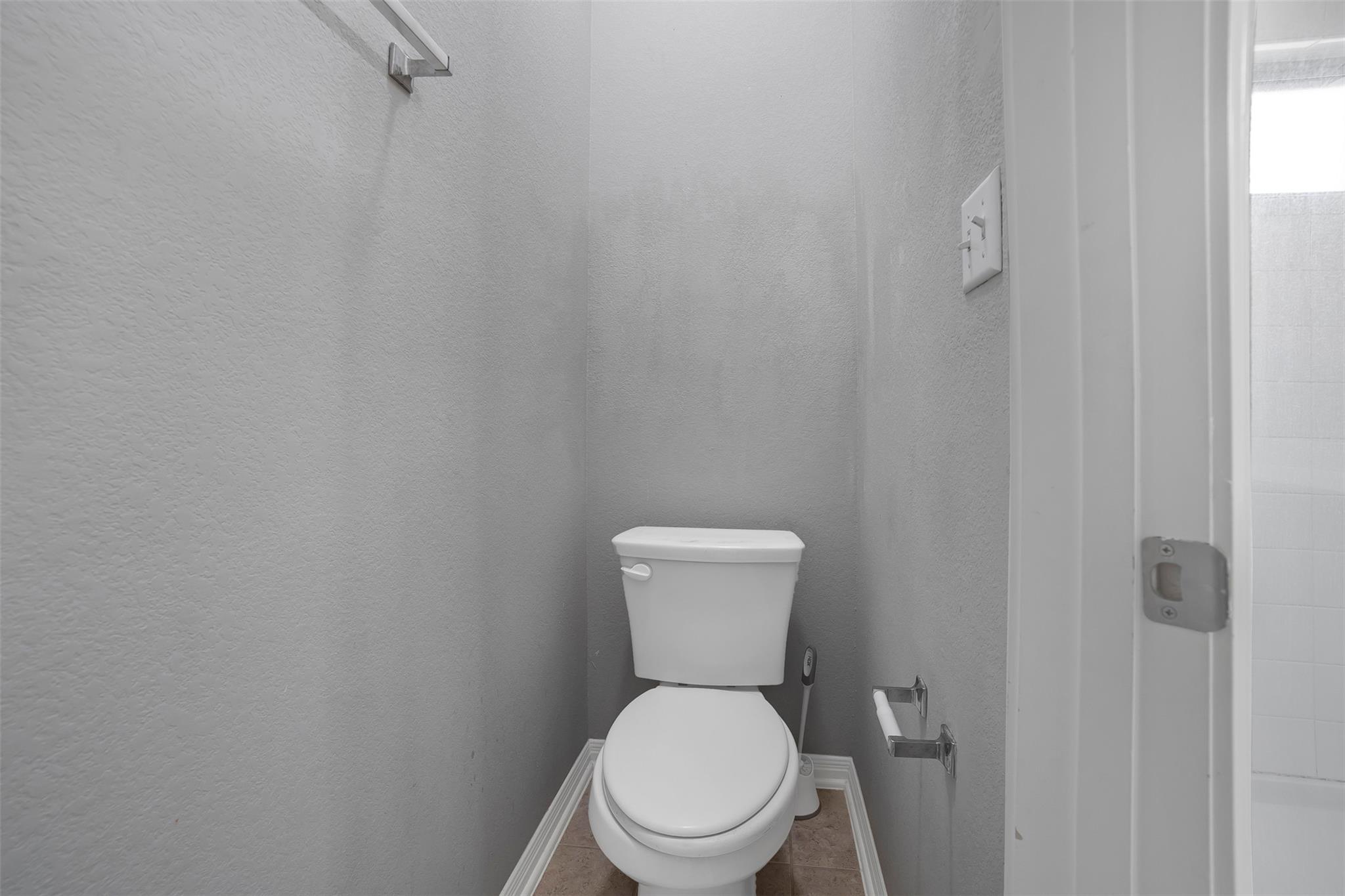 925 Centerra Hills Cir, Round Rock, TX 78665