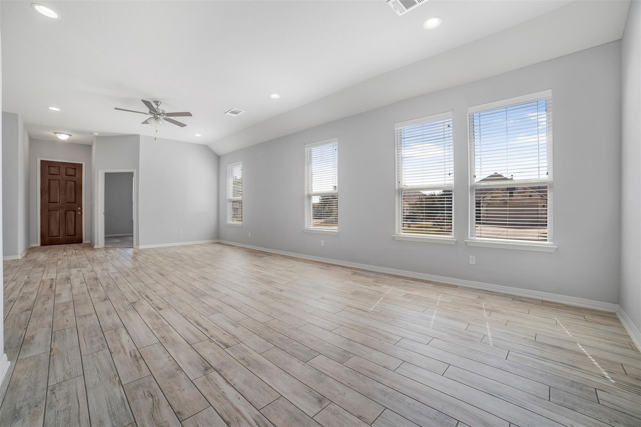 925 Centerra Hills Cir, Round Rock, TX 78665