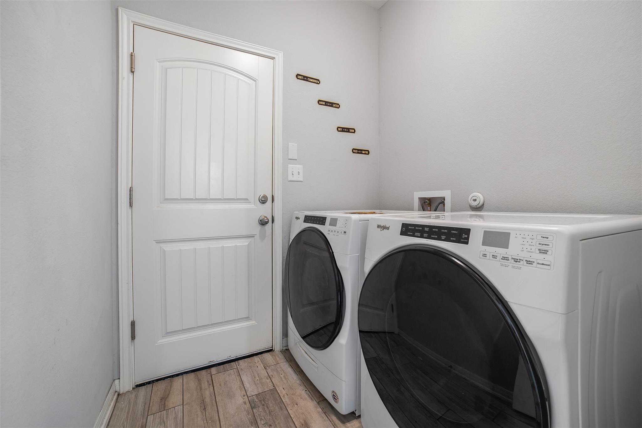 925 Centerra Hills Cir, Round Rock, TX 78665