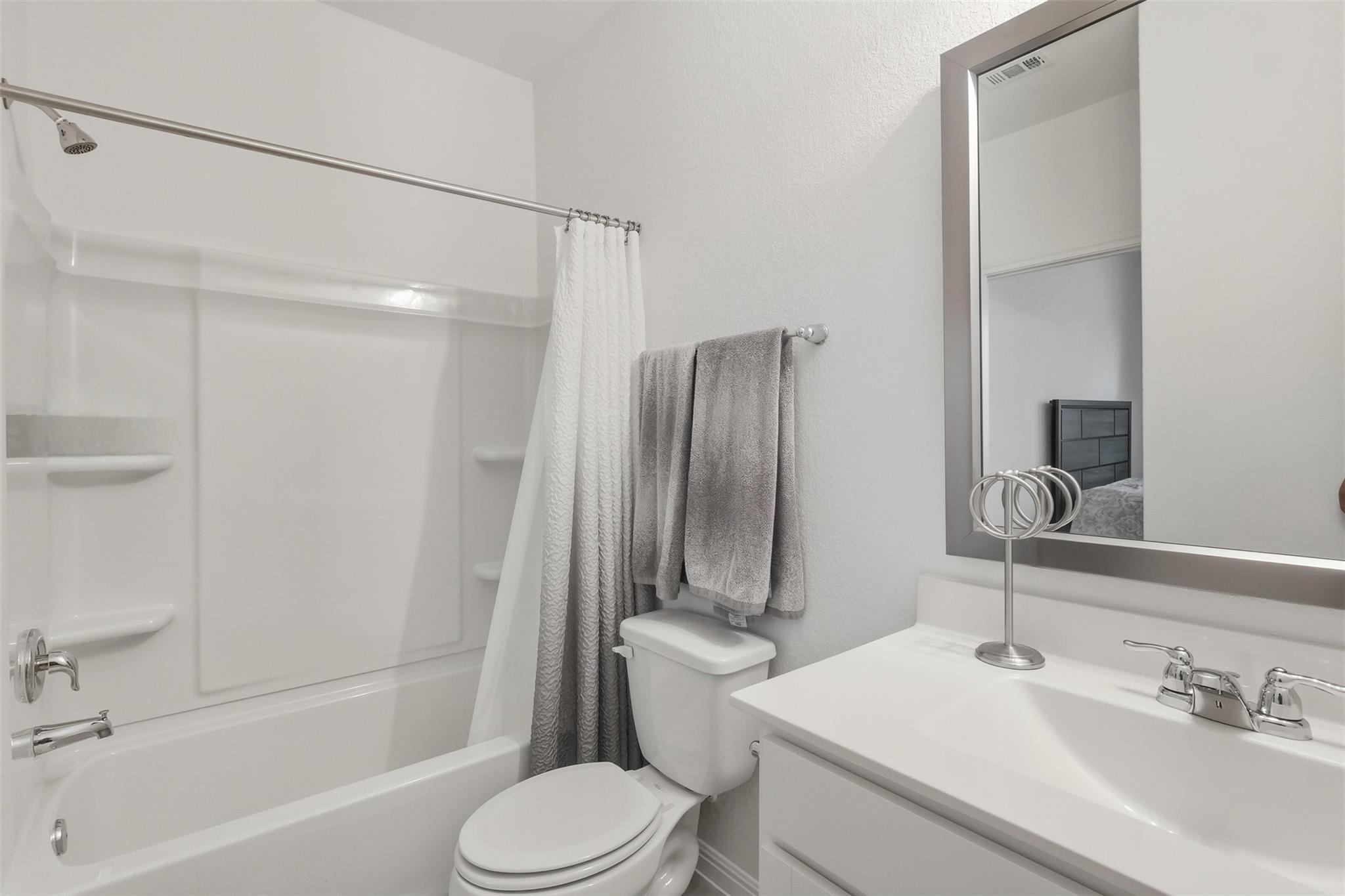 2701 Emerson Trl, Leander, TX 78641