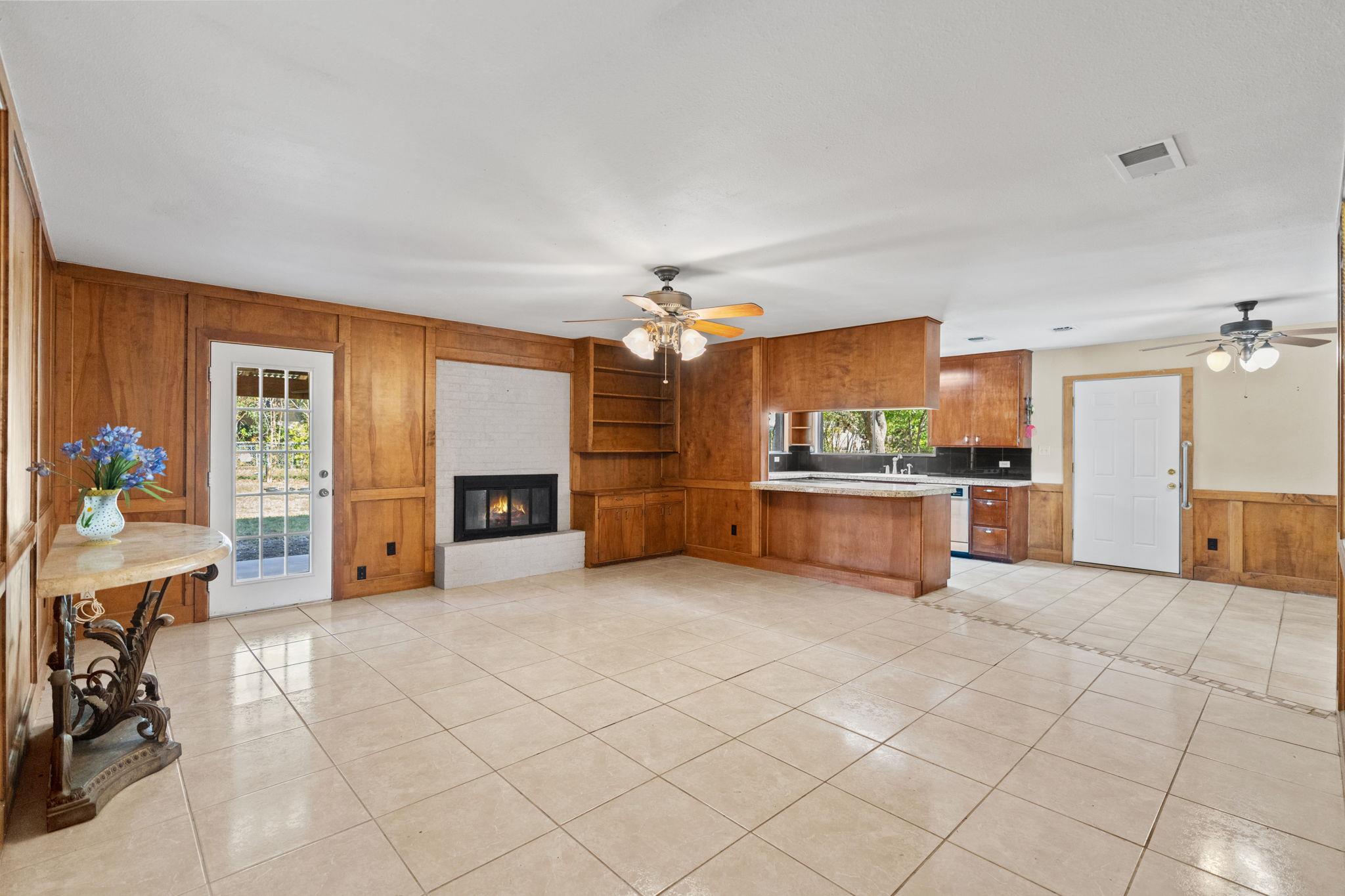 418 Hernandos Loop, Leander, TX 78641