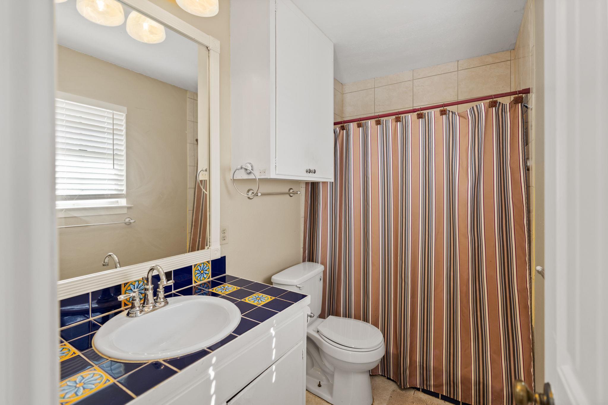 418 Hernandos Loop, Leander, TX 78641