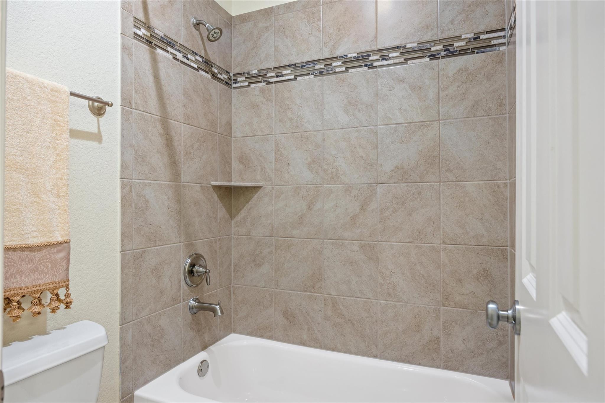 3849 Skyview Way, Round Rock, TX 78681